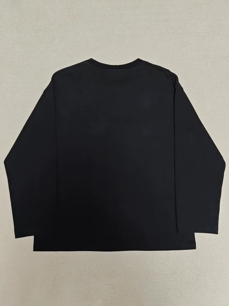 Louis Vuitton Louis Vuitton Small embroidered logo long sleeve 2503-Next Size US S / EU 44-46 / 1 - 2 Thumbnail