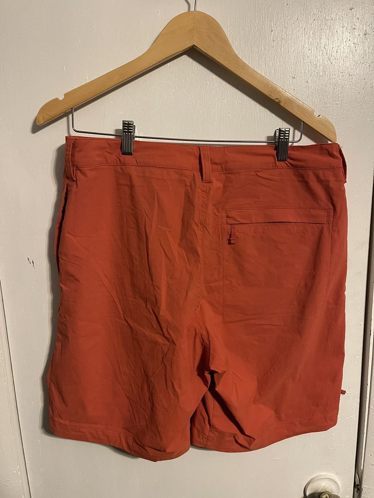 The North Face The North Face Shorts Size US 32 / EU 48 - 3 Thumbnail