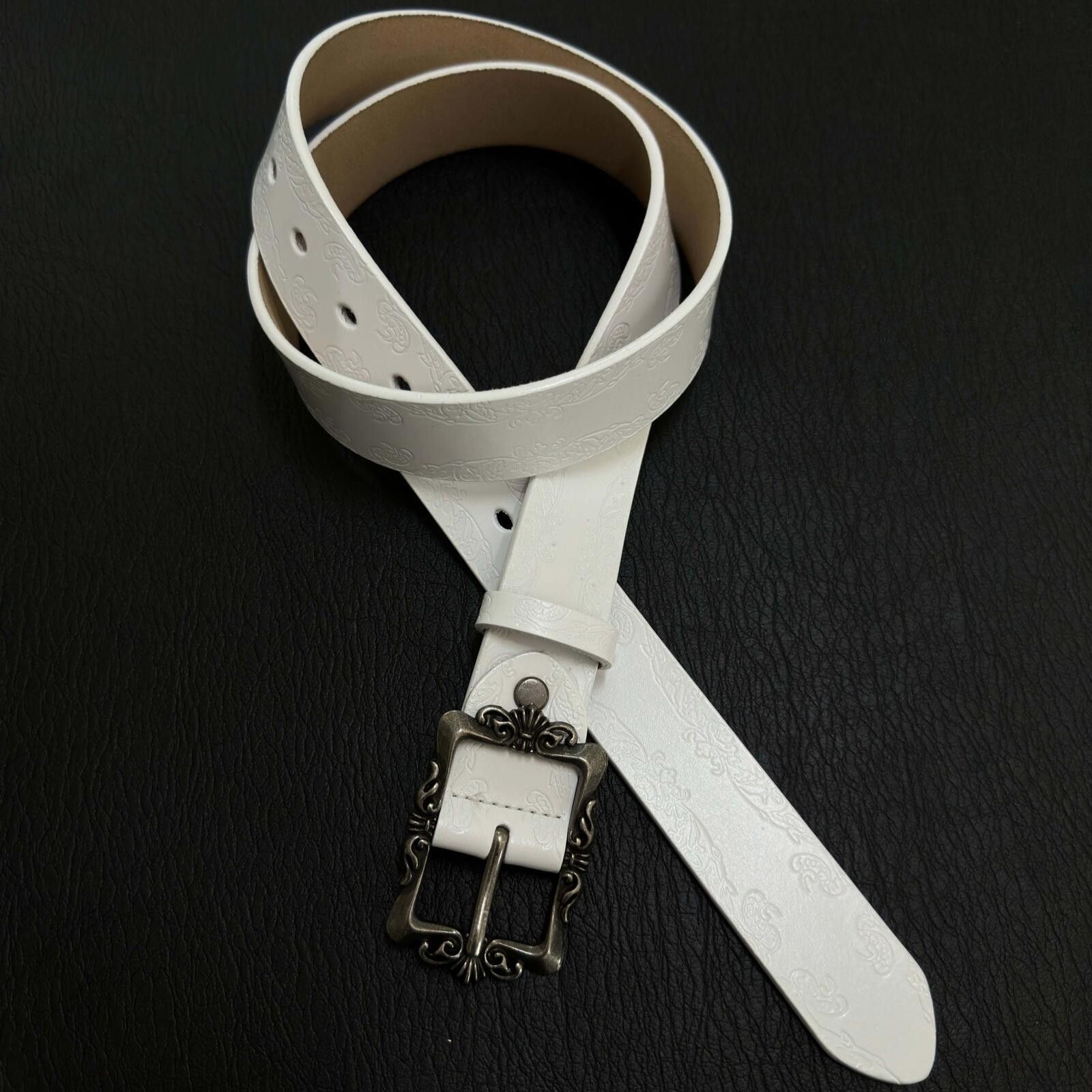 Other White Porcelain Relief Embossed Belt Size ONE SIZE - 3 Thumbnail