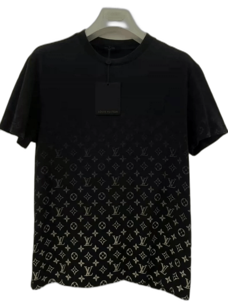 Louis Vuitton Louis Vuitton Gradient Logo Short Sleeve Shirt-2506 Size US S / EU 44-46 / 1 - 1 Thumbnail