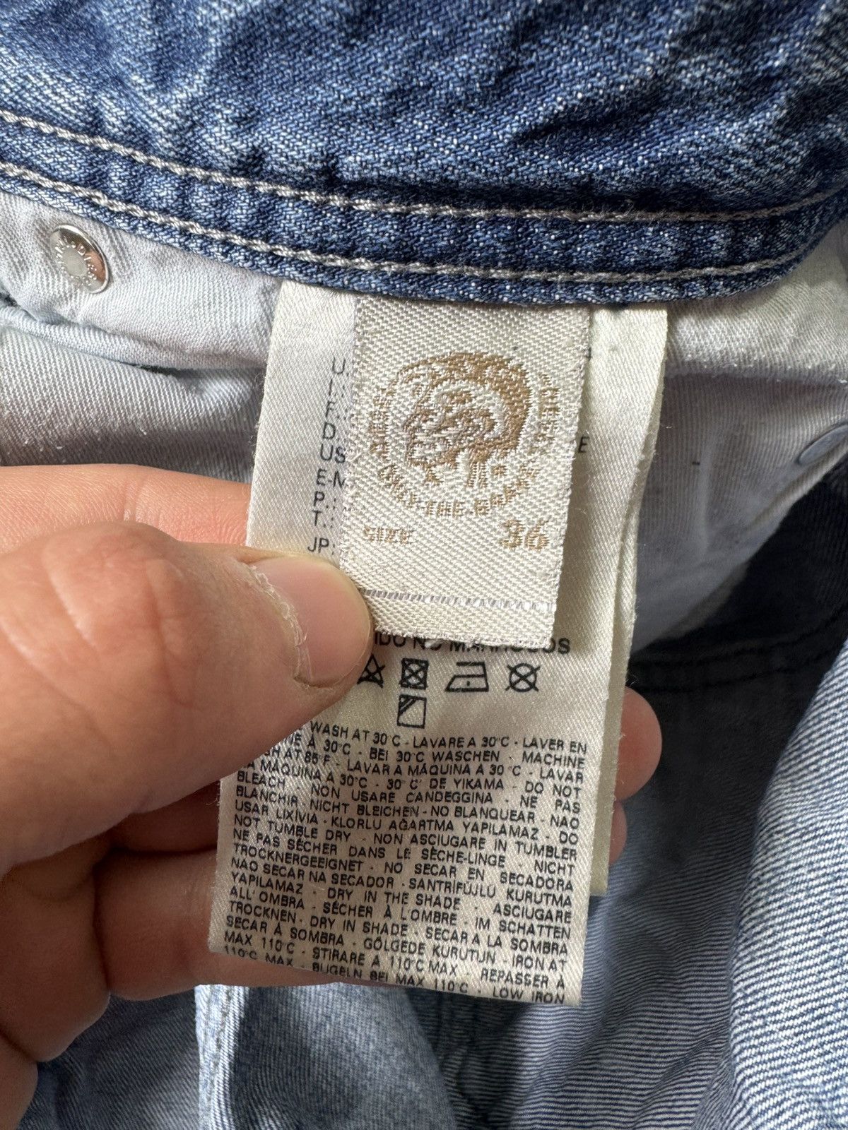 Diesel Y2K Distressed Diesel Jeans Baggy Size US 36 / EU 52 - 18 Thumbnail