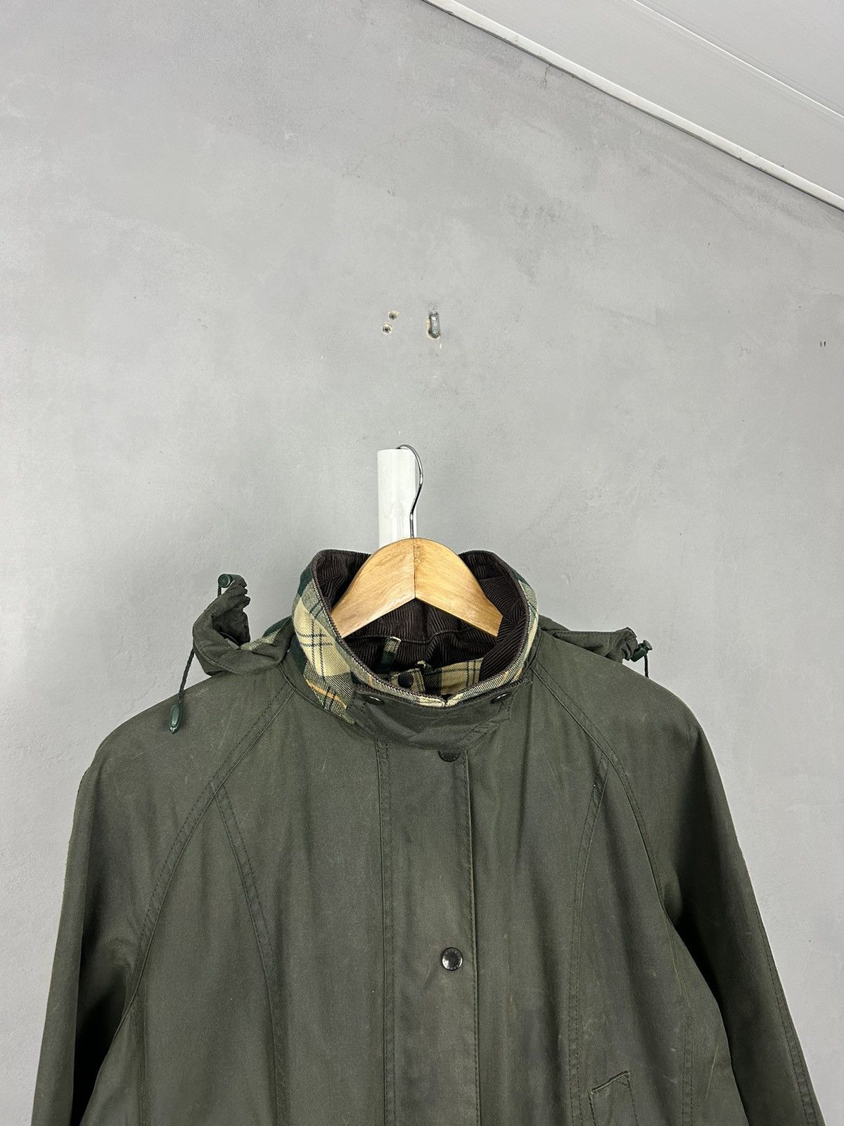 Barbour Barbour Classic wax canvas jacket women vintage Size XL / US 12-14 / IT 48-50 - 4 Thumbnail