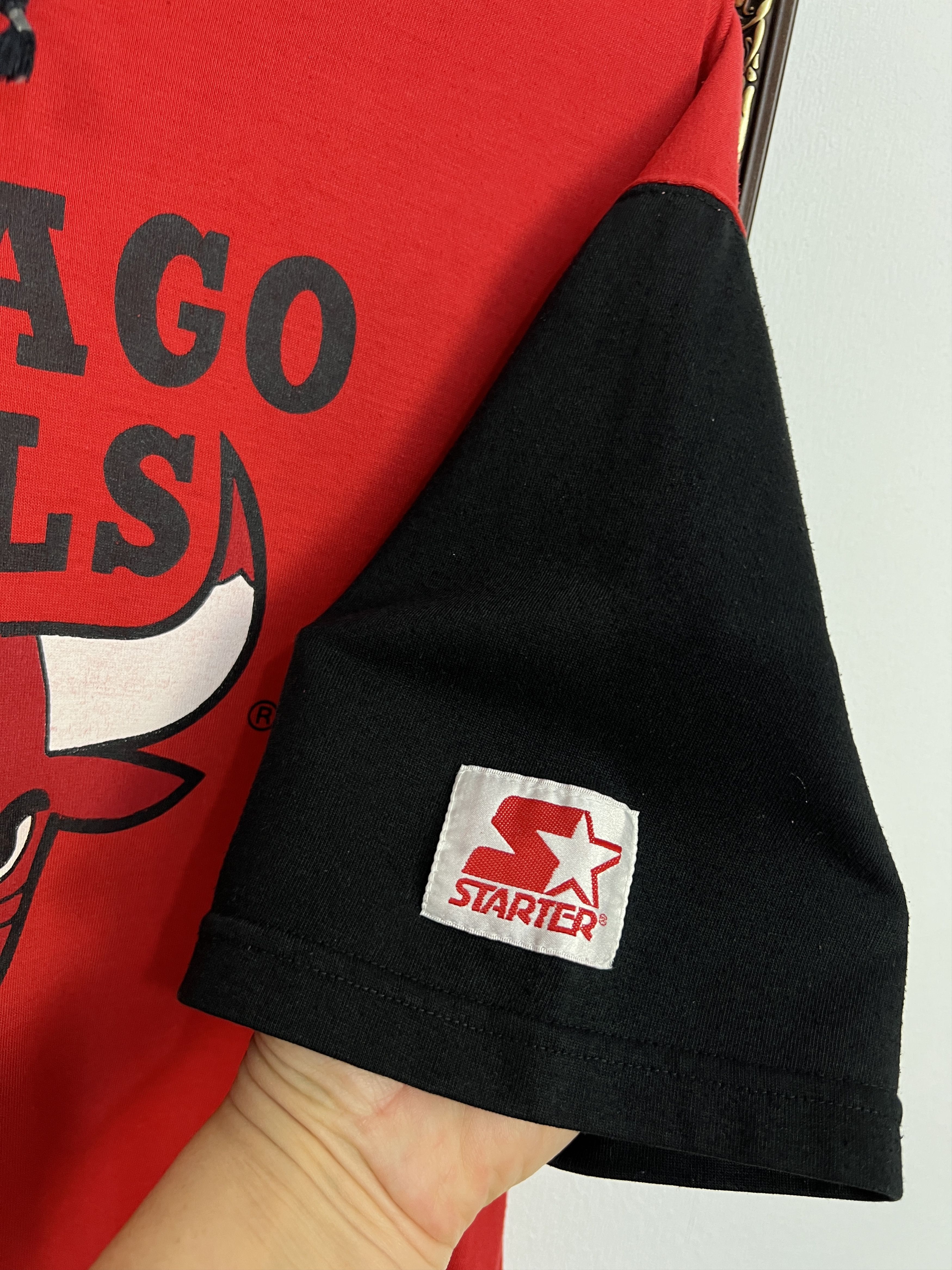 Starter Vintage Chicago Bulls Warm Up Shooting Hooded Jersey Shirt Size US L / EU 52-54 / 3 - 4 Thumbnail