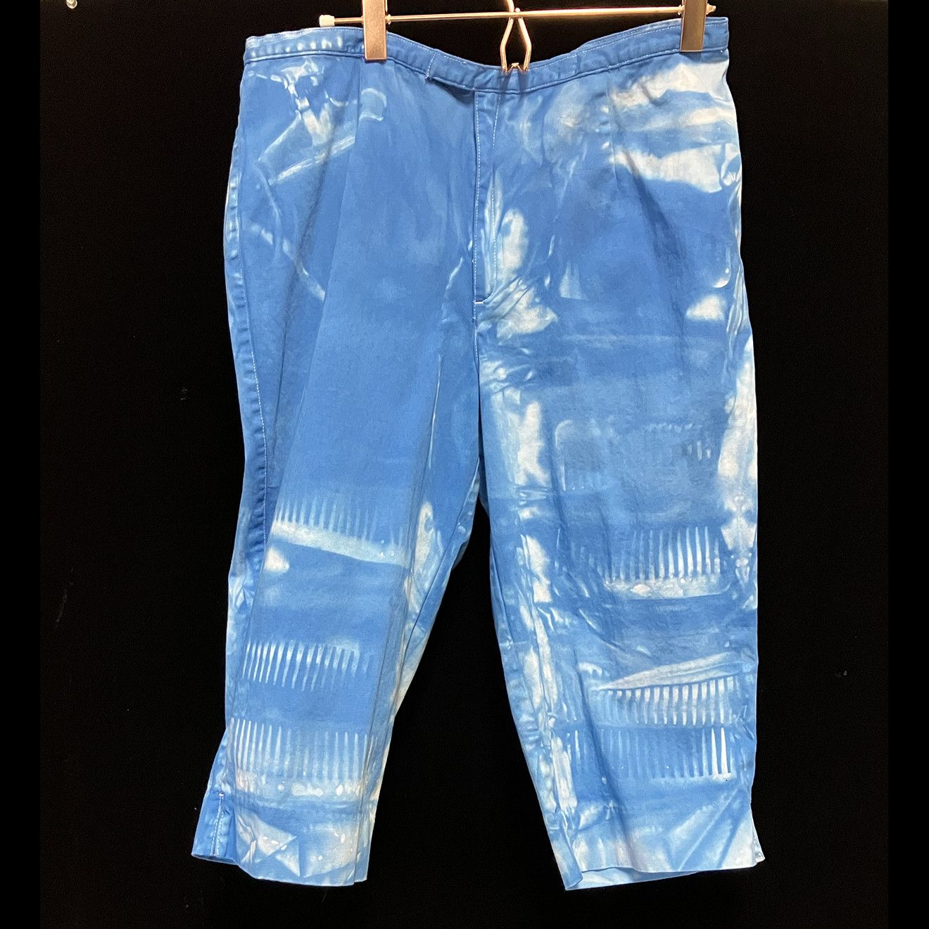 Other Royal Blue Capris with unique dye patterns Size 34" / US 12 / IT 48 - 1 Thumbnail