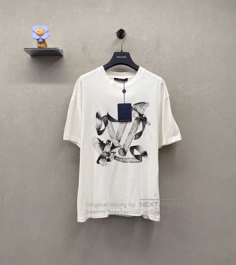 Louis Vuitton Louis Vuitton White Flying Pigeon Short Sleeve Size US M / EU 48-50 / 2 - 1 Thumbnail