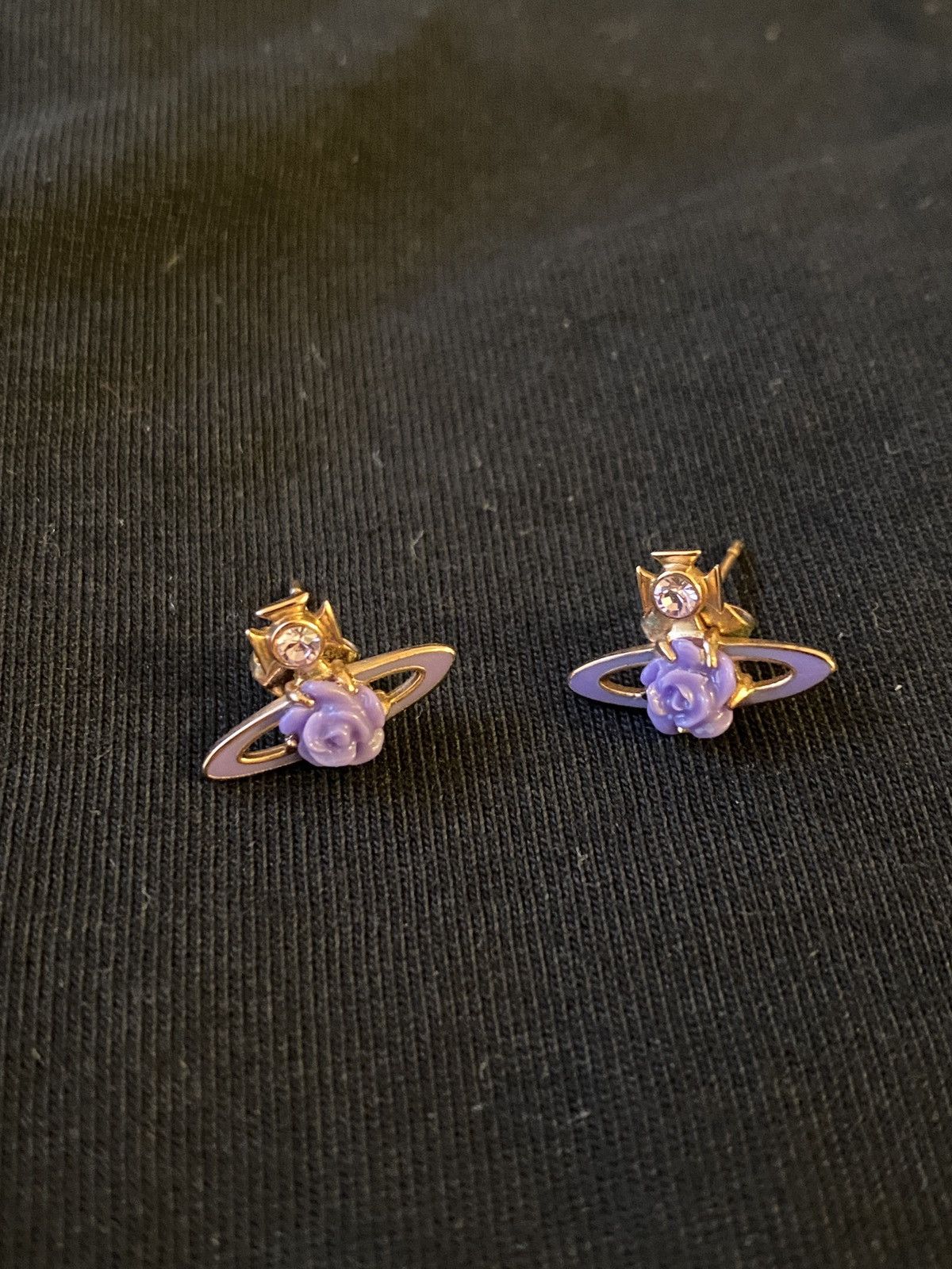 Streetwear Vivienne Westwood Vivienne westwood flower earrings Grailed