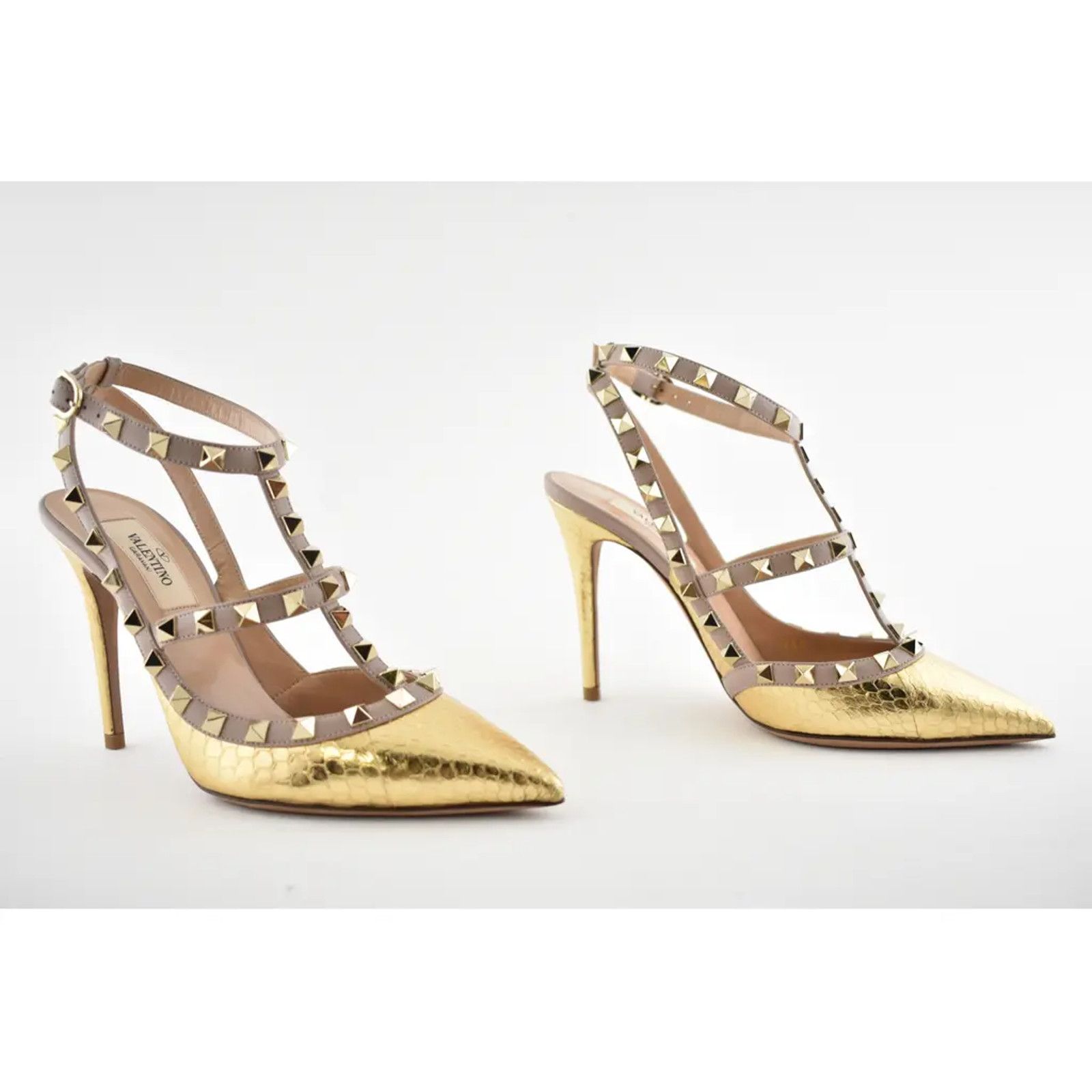 Valentino Rockstud Poudre T Ankle Strap Pointed Sandal Heel Pump 35 Size US 5 / IT 35 - 4 Thumbnail