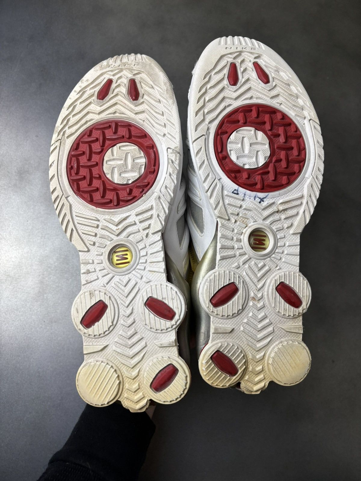 Nike × Vintage 2003 Nike Shox XT 1.0 Cross Training OG Vintage 305414-161 Size US 11 / EU 44 - 23 Thumbnail