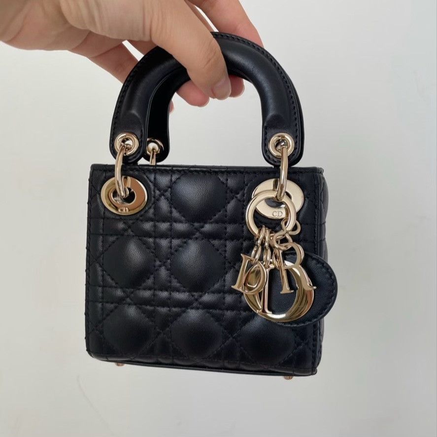 Dior Pre-loved Bag Very good condition Size ONE SIZE - 1 Thumbnail
