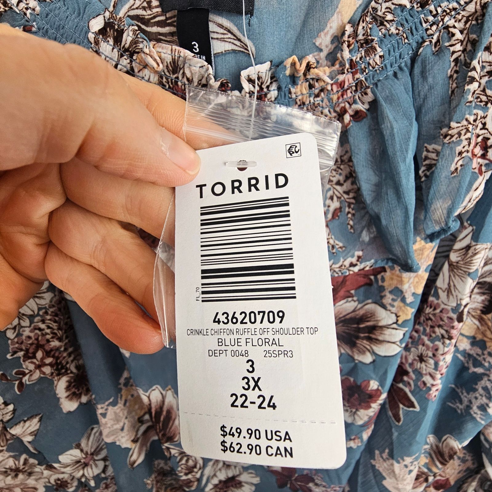 Corridor Torrid Off Shoulder Ruffle Top Size 3X Sheer Floral Crinkle Size 3XL / US 20-22 - 8 Thumbnail