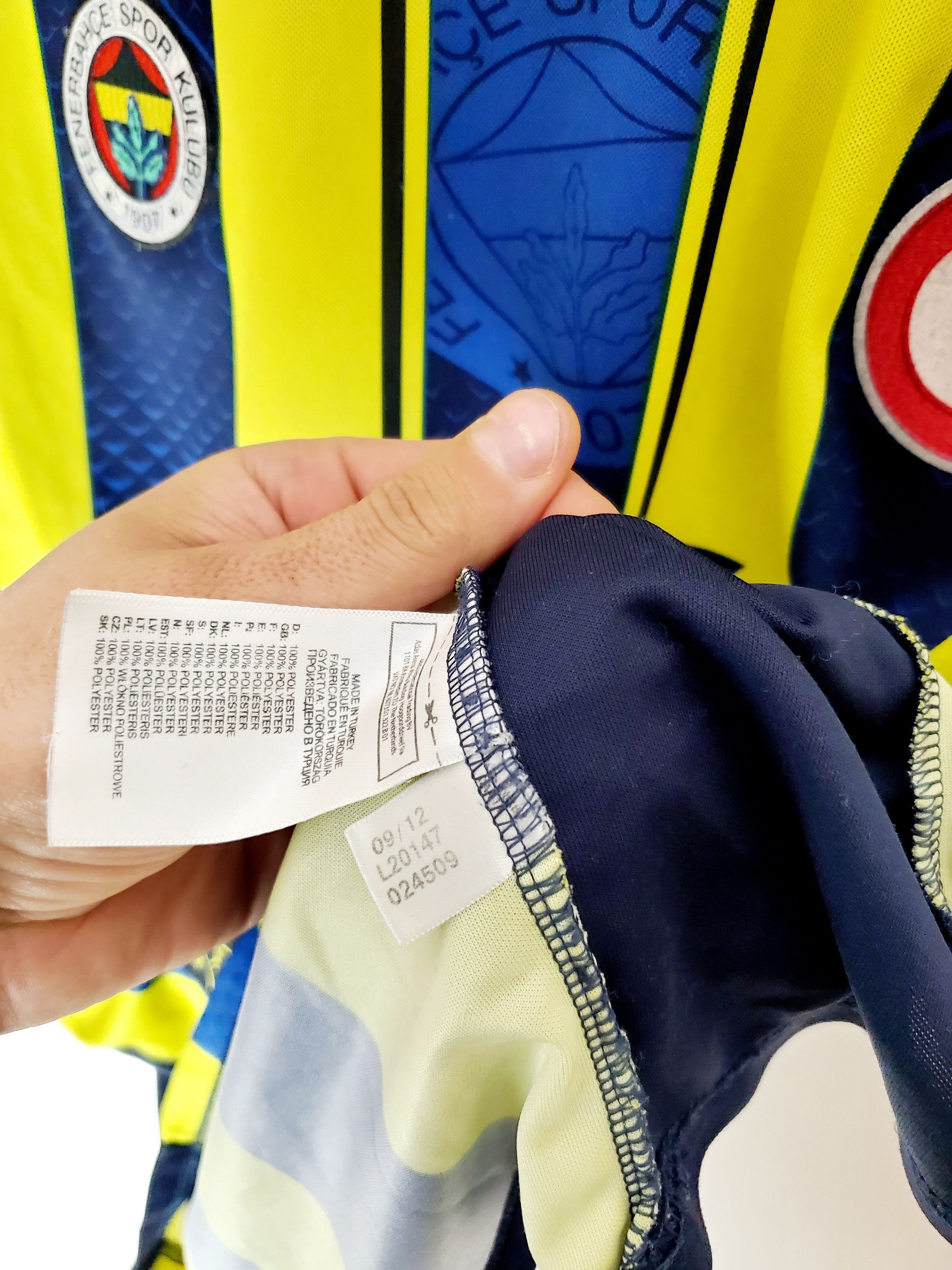 Adidas Fenerbahce SK 2012-13 Home Football Jersey Size L Size US L / EU 52-54 / 3 - 4 Thumbnail