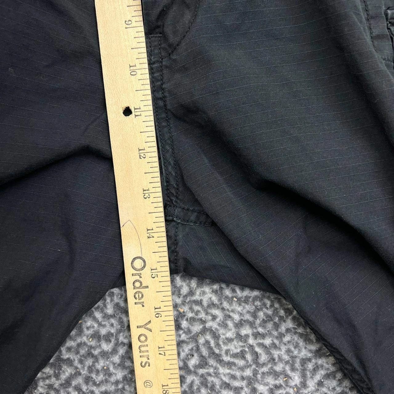 Levi's Levi's Cargo Shorts Men 40 Black Pockets Outdoor Cotton Size US 40 / EU 56 - 5 Thumbnail