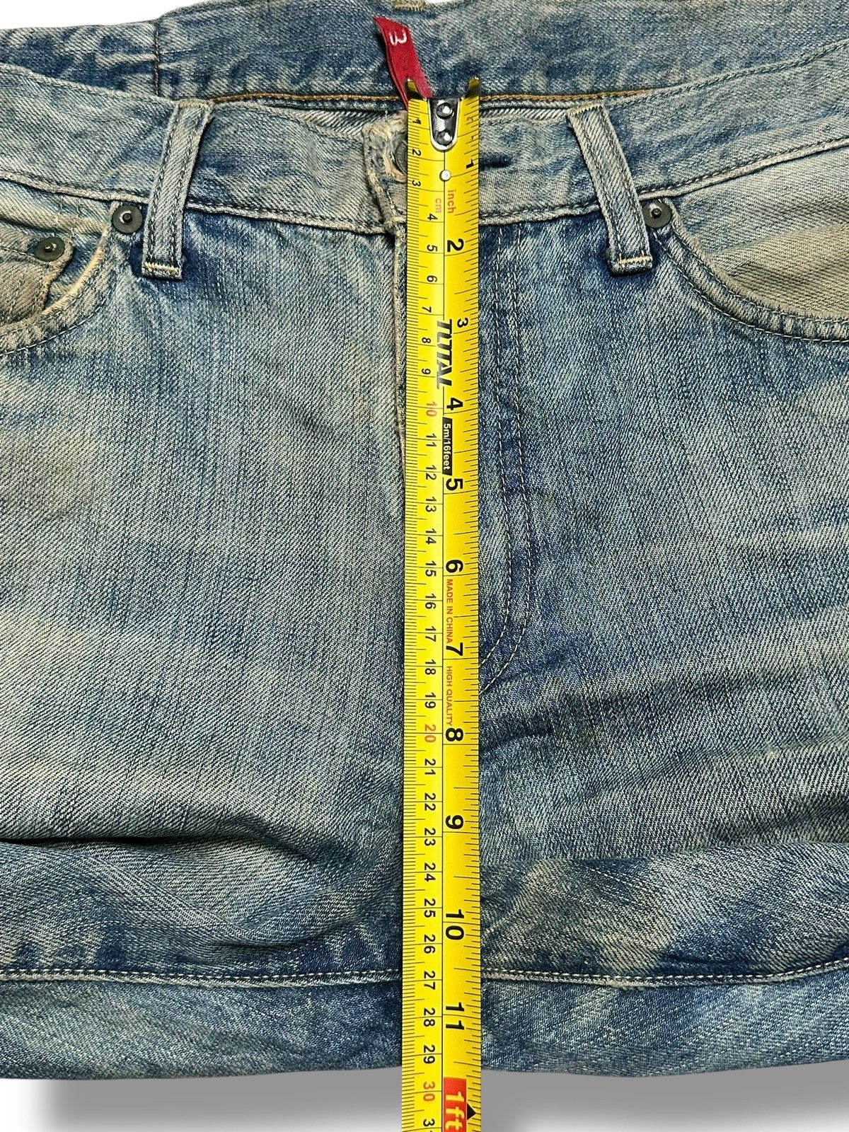 Uniqlo Uniqlo UJ Straight Leg Japan Jean Distressed & Mudwash Faded Size US 33 - 19 Thumbnail
