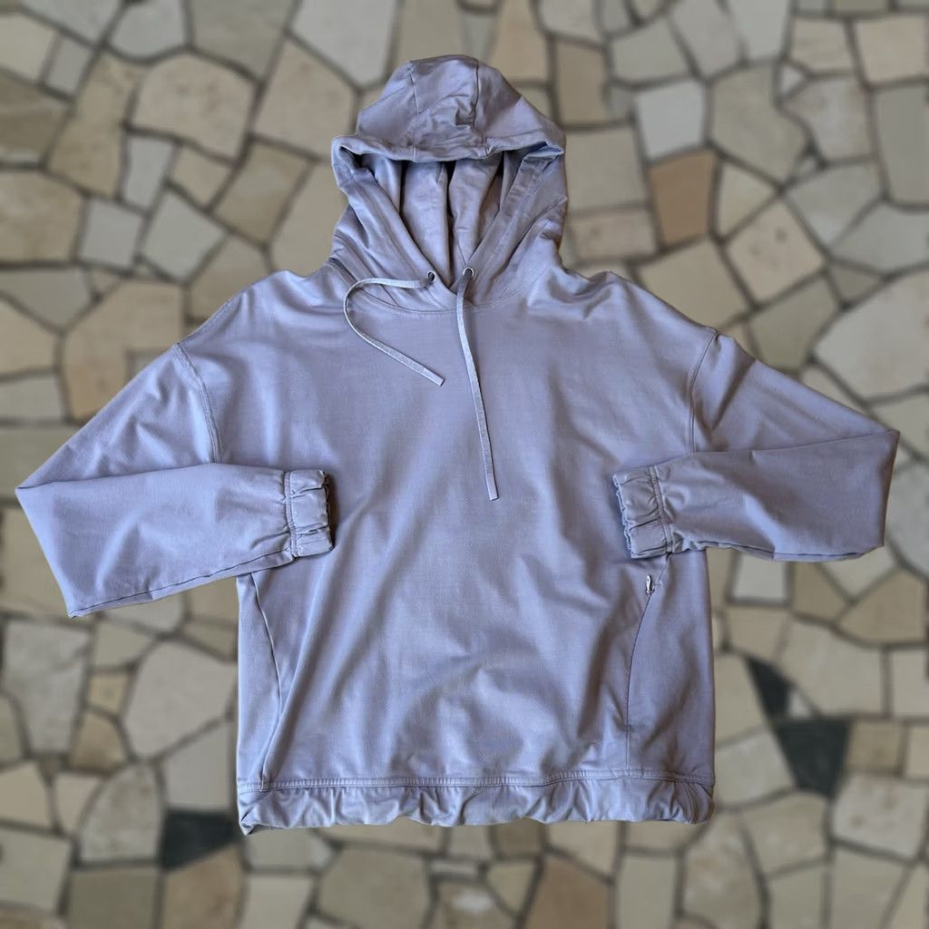 Lululemon Lululemon Twisted & Tucked Pullover Hoodie Women's 8 Pink Long Sleeve Regular Fit, Hooded Casual Activewear, Stain (Interior) Size M / US 6-8 / IT 42-44 - 1 Thumbnail