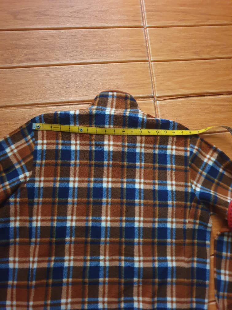 Japanese Brand Uniqlo checkered Japanese brand Fleece Sweater Size US L / EU 52-54 / 3 - 8 Thumbnail