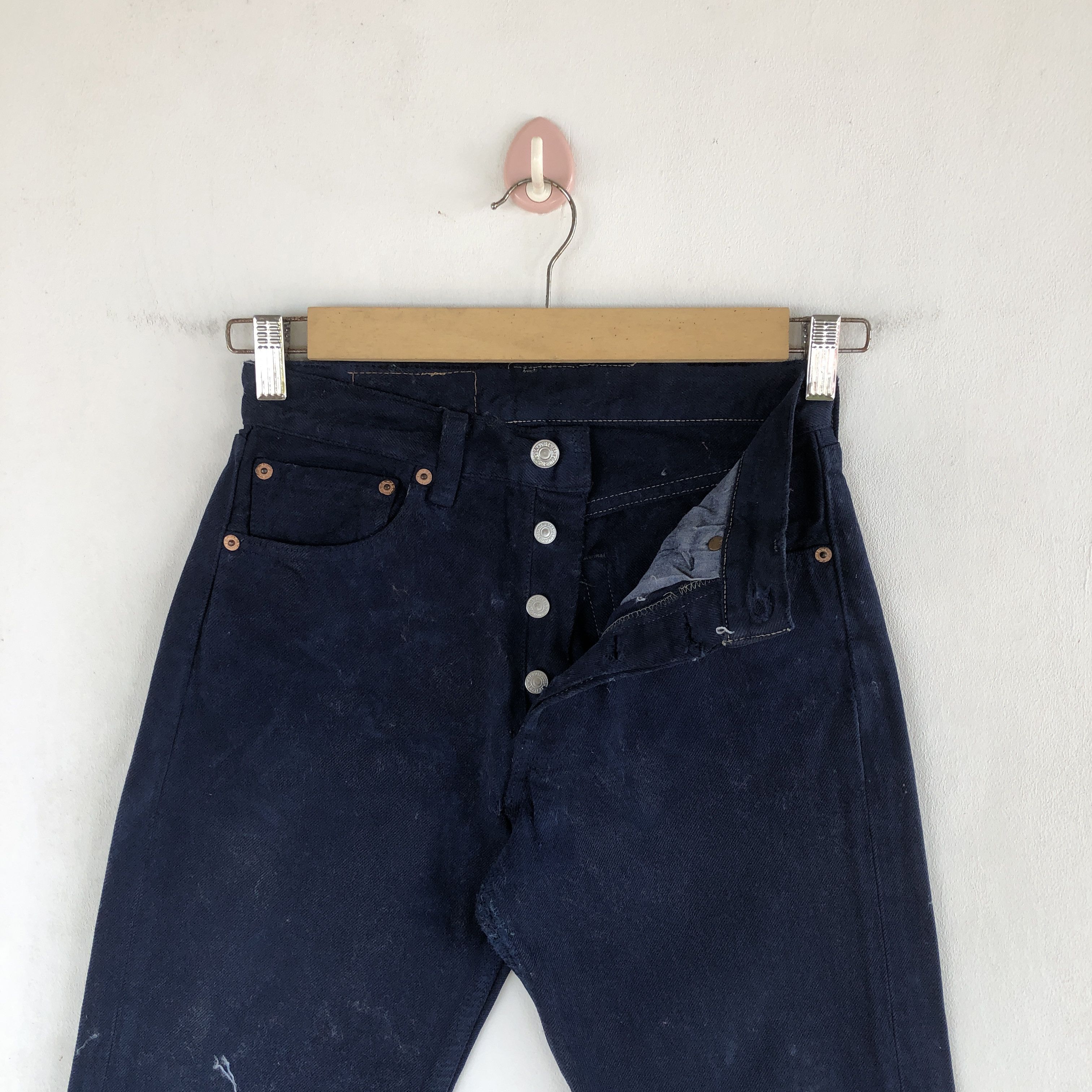 Levi's Vintage Levis 501 Distressed Jeans Levi's Purple Denim Size 28" / US 6 / IT 42 - 6 Thumbnail