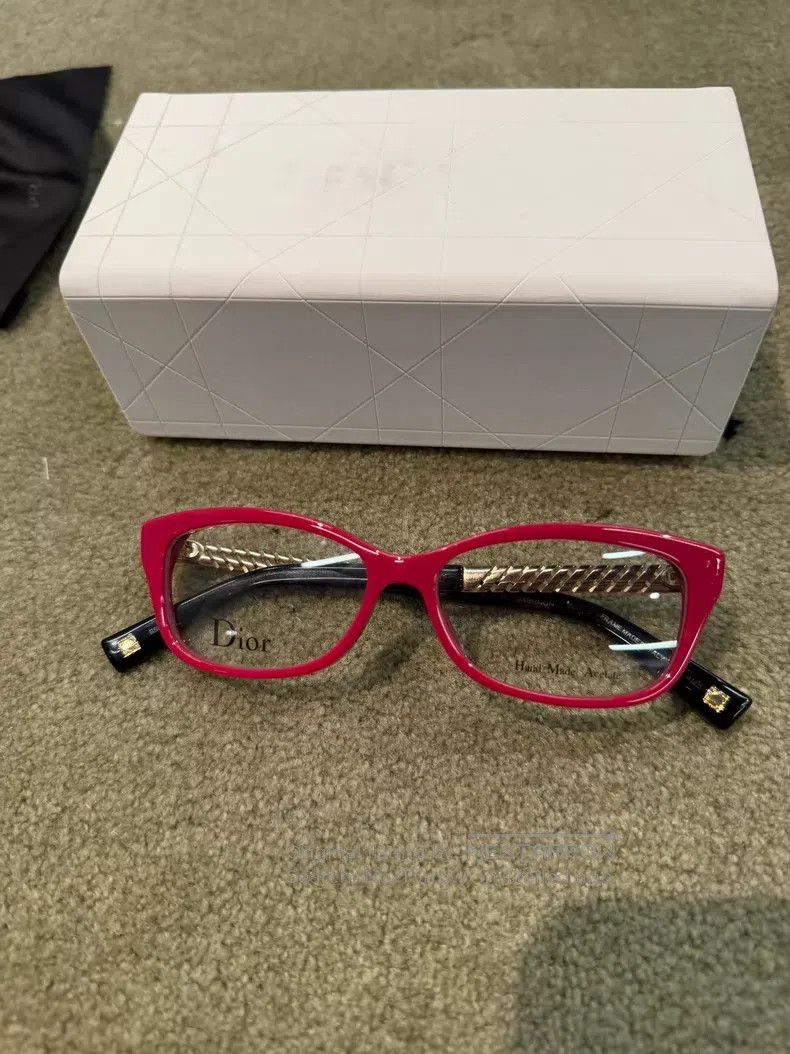 Dior Dior Red Frame Sunglasses with Gold Edges Size ONE SIZE - 1 Thumbnail