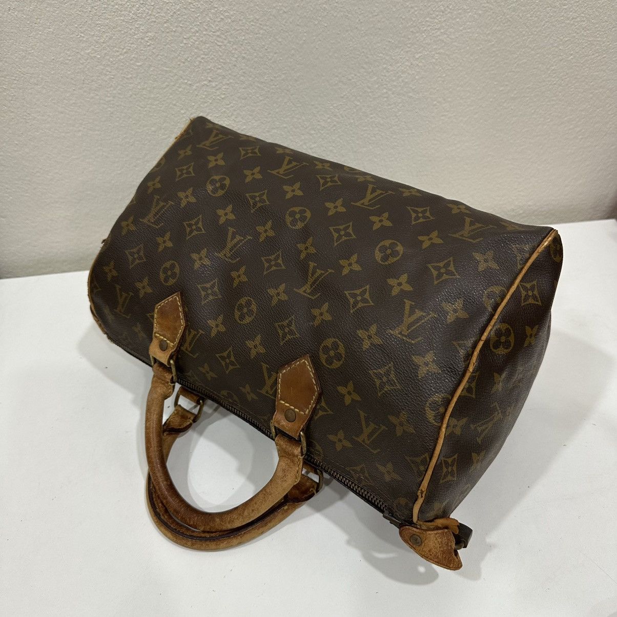 Louis Vuitton ‼️LASTDROP‼️ VINTAGE LOUIS VUITTON MONOGRAM SPEEDY 30 BAG Size ONE SIZE - 4 Thumbnail