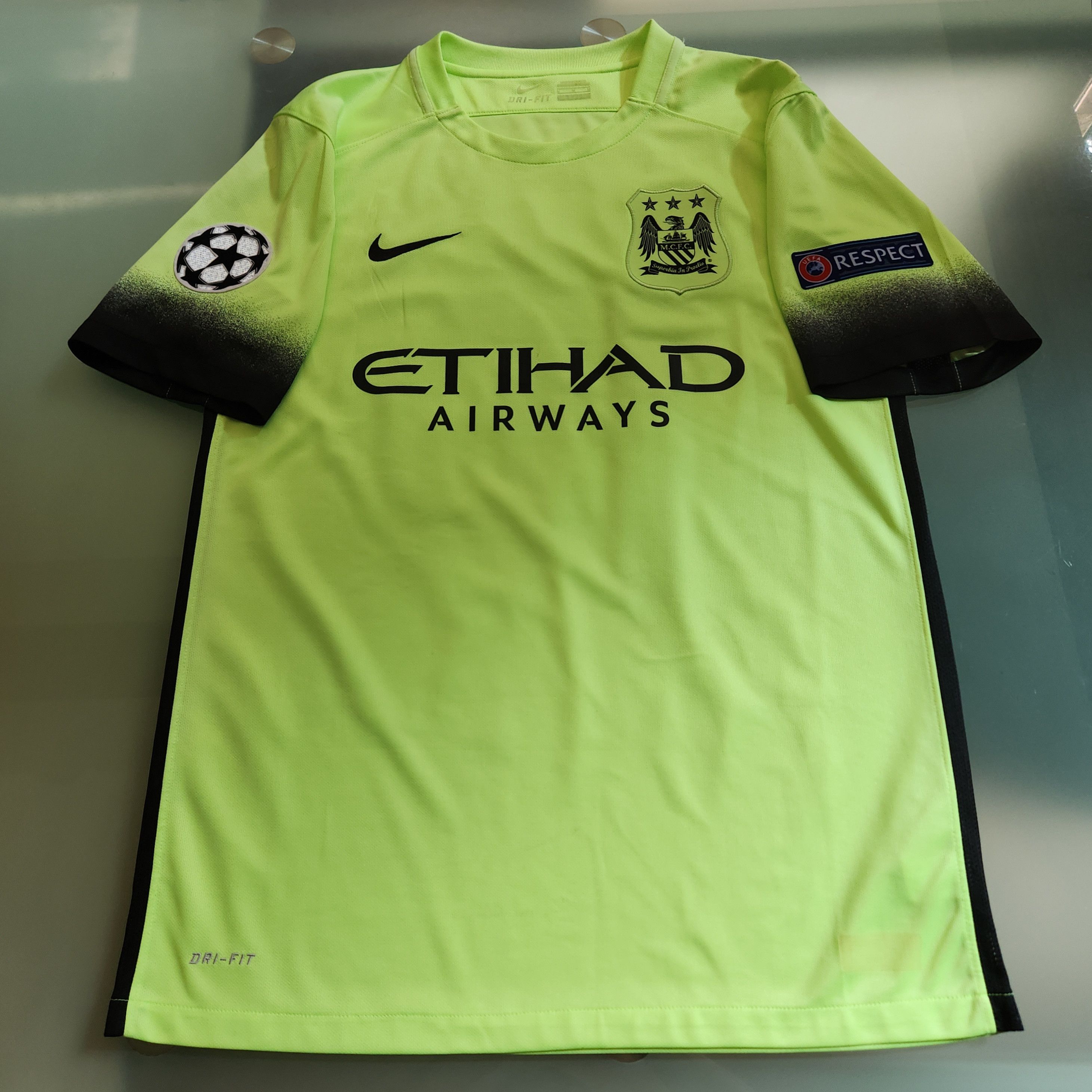 Nike Authentic Manchester City AGUERO 2015-2016 15/16 3rd Third Size US M / EU 48-50 / 2 - 2 Thumbnail