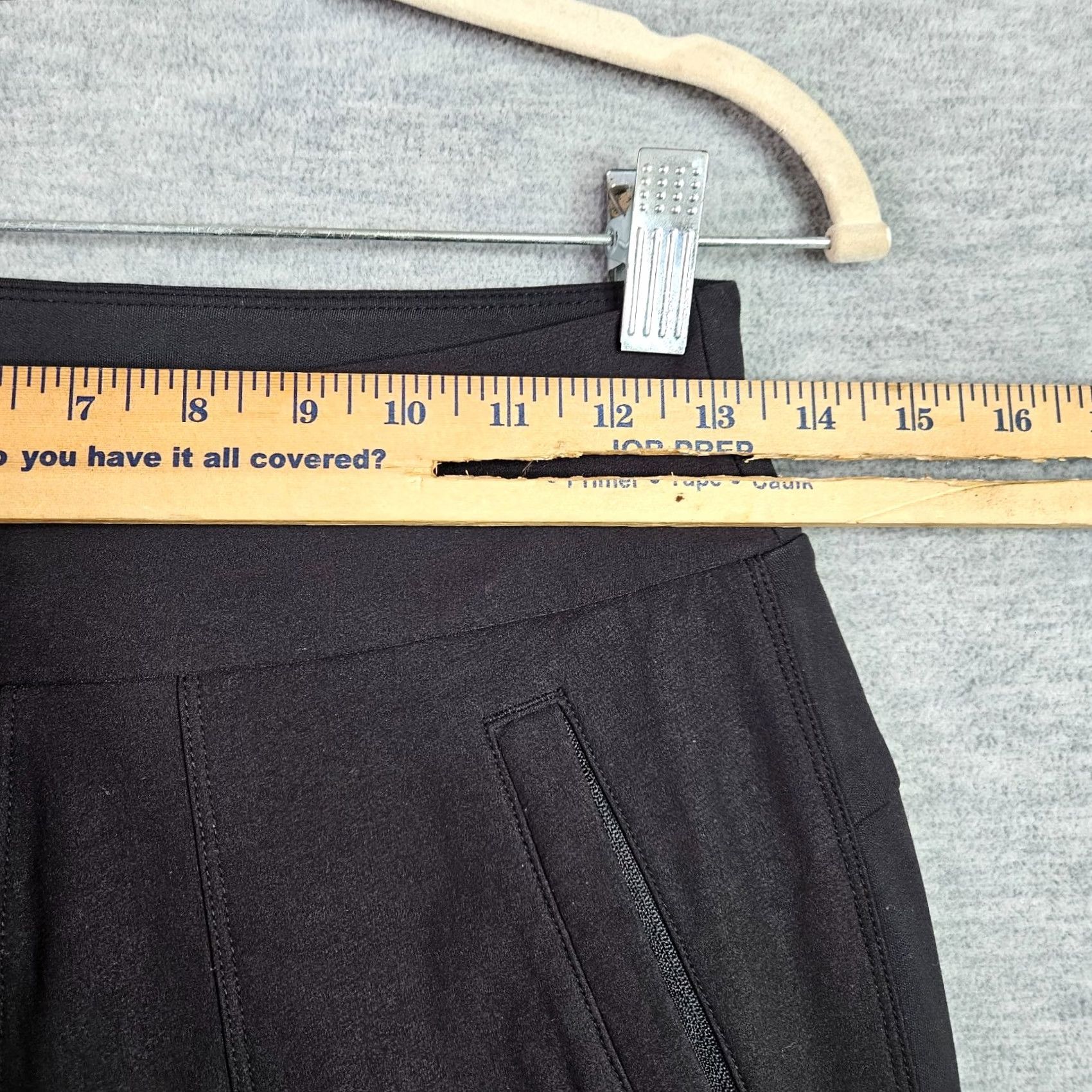 Athleta Athleta Headlands Hybrid Cargo Pants Women Size 6 Black Stretch Hiking Travel Casual Size 28" / US 6 / IT 42 - 3 Thumbnail