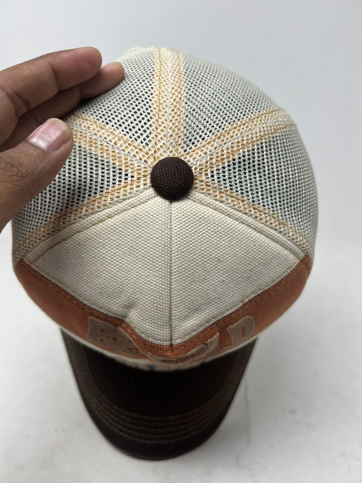 Japanese Brand 'Be Bold with Gonna Be Rainy' Trucker Hat Size ONE SIZE - 7 Thumbnail