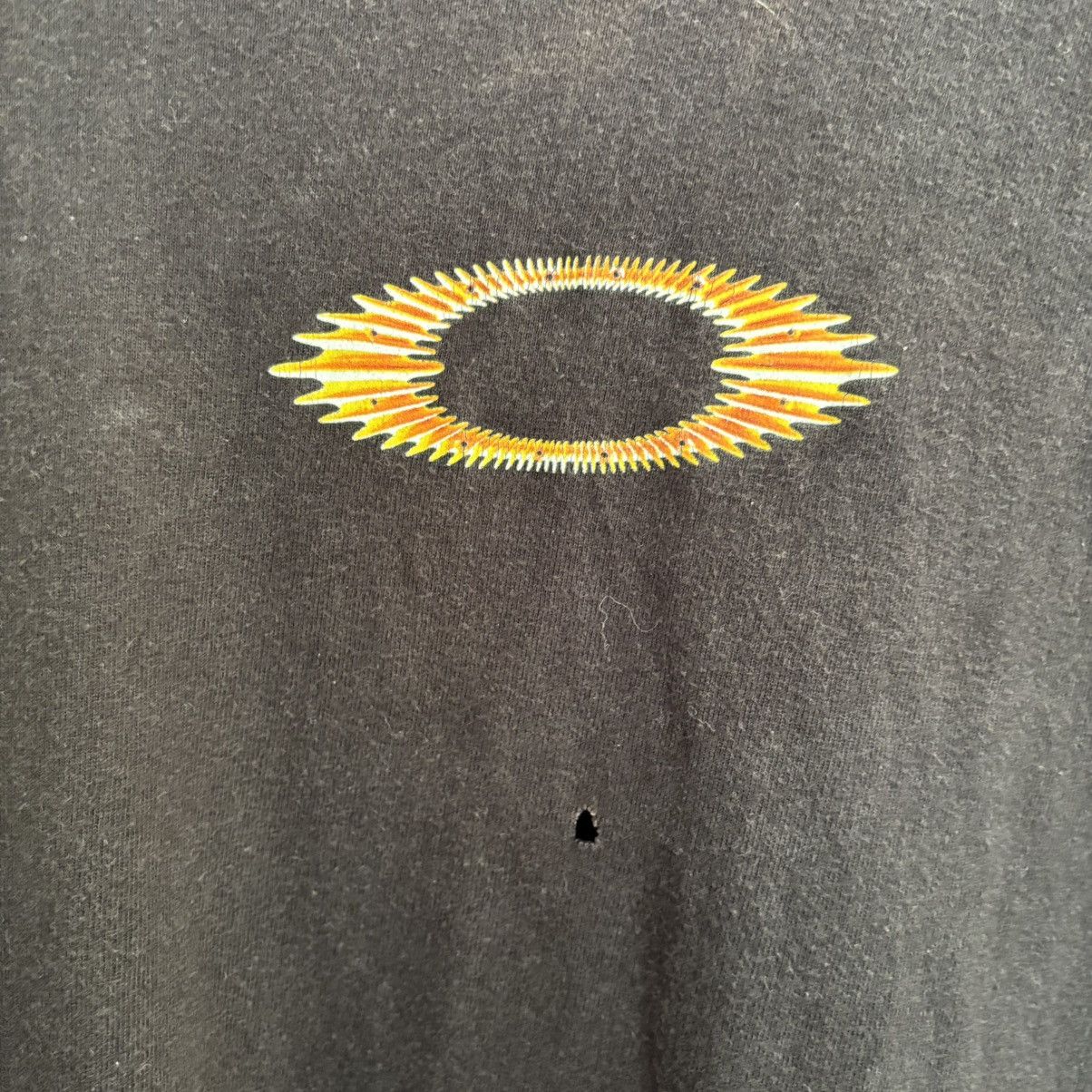 Oakley 🔥Rare🔥 Oakley Software flaming crossbone Long sleeve t shirt Size US M / EU 48-50 / 2 - 4 Thumbnail