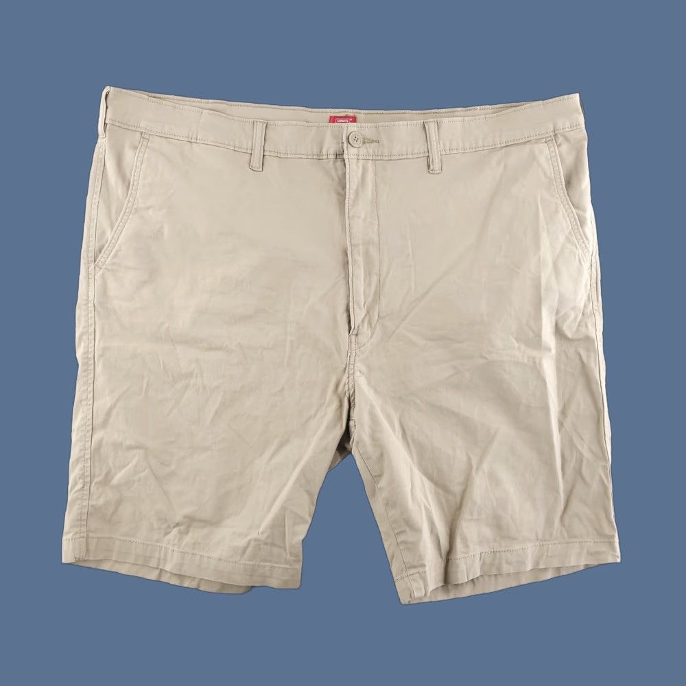 Levi's Levi's Shorts Mens 42 Chino Tan Beige Cotton Flat Front 9" Inseam Size US 42 / EU 58 - 1 Thumbnail