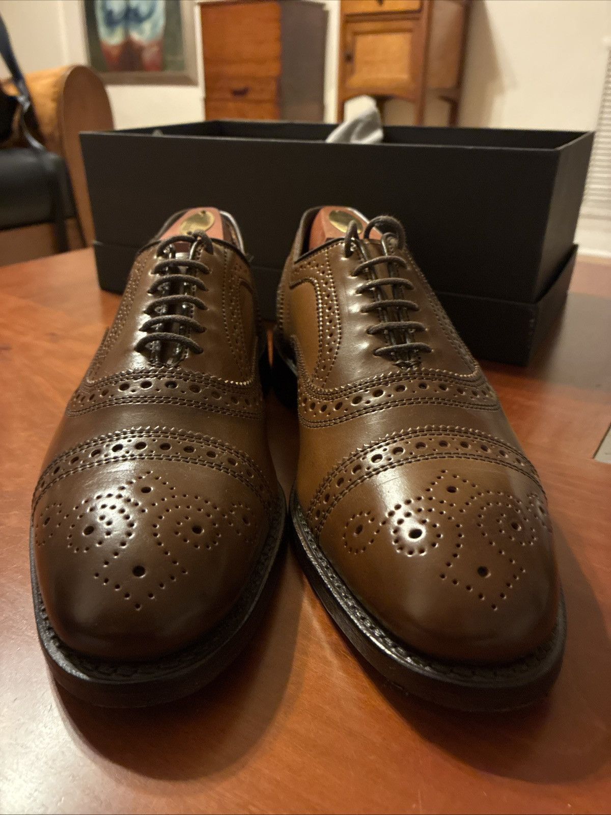 Allen Edmonds Allen Edmonds Bourbon Shell Cordovan Strand US7.5D New Size US 7.5 / EU 40-41 - 5 Thumbnail