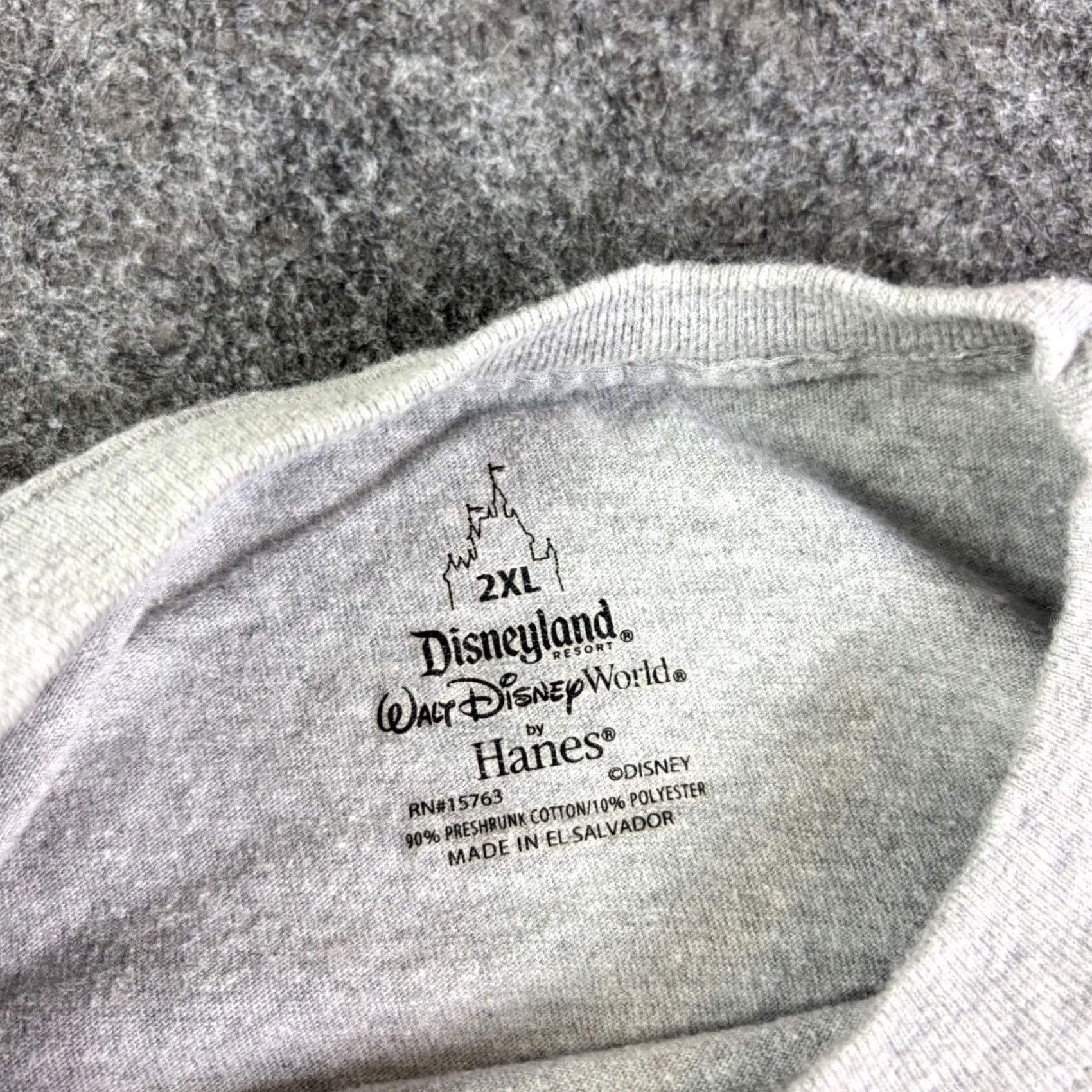 Disney VINTAGE Disney Parks Mickey Mouse Friends Gray T-Shirt Hanes 2XL Men Gray Logo Graphic Print All Seasons Crew Neck Short Sleeve Disney Parks 2XL Mens Size US XXL / EU 58 / 5 - 5 Thumbnail