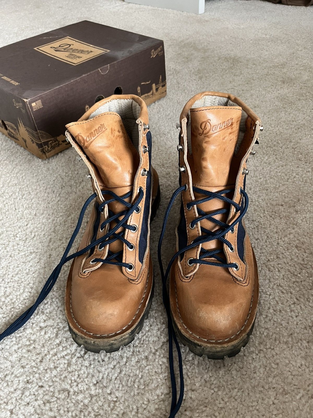 Danner Danner Light without Gore-Tex Size US 9.5 / EU 42-43 - 1 Thumbnail