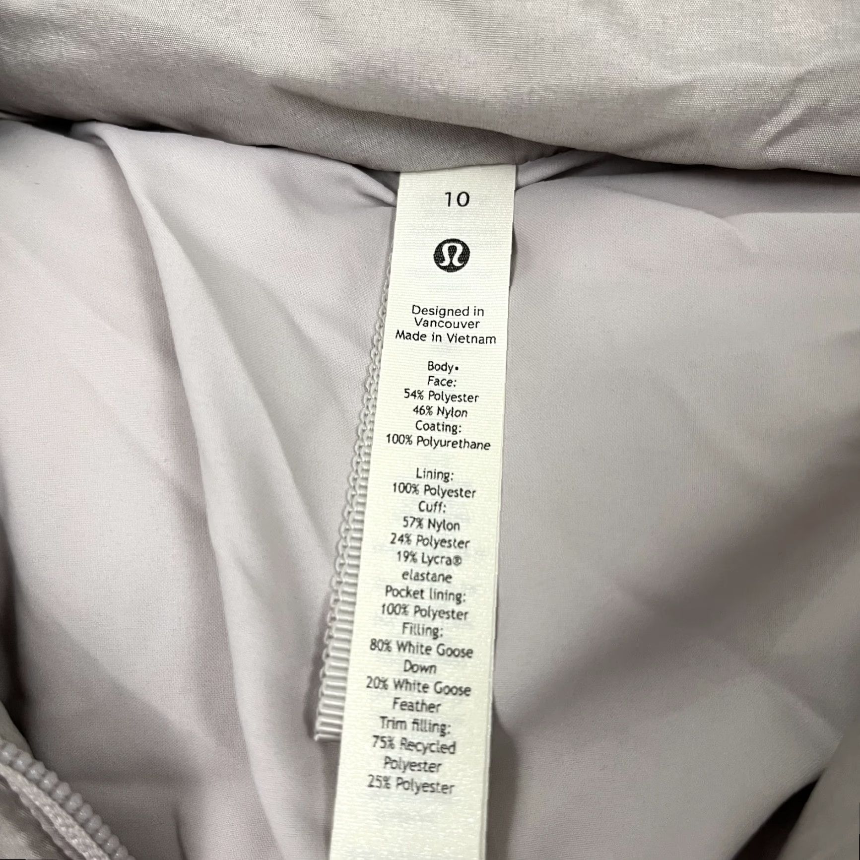 Lululemon Lululemon Wunder Puff Jacket Womens Size 10 Gray Goose Down Puffer Hooded Winter Size L / US 10 / IT 46 - 7 Thumbnail