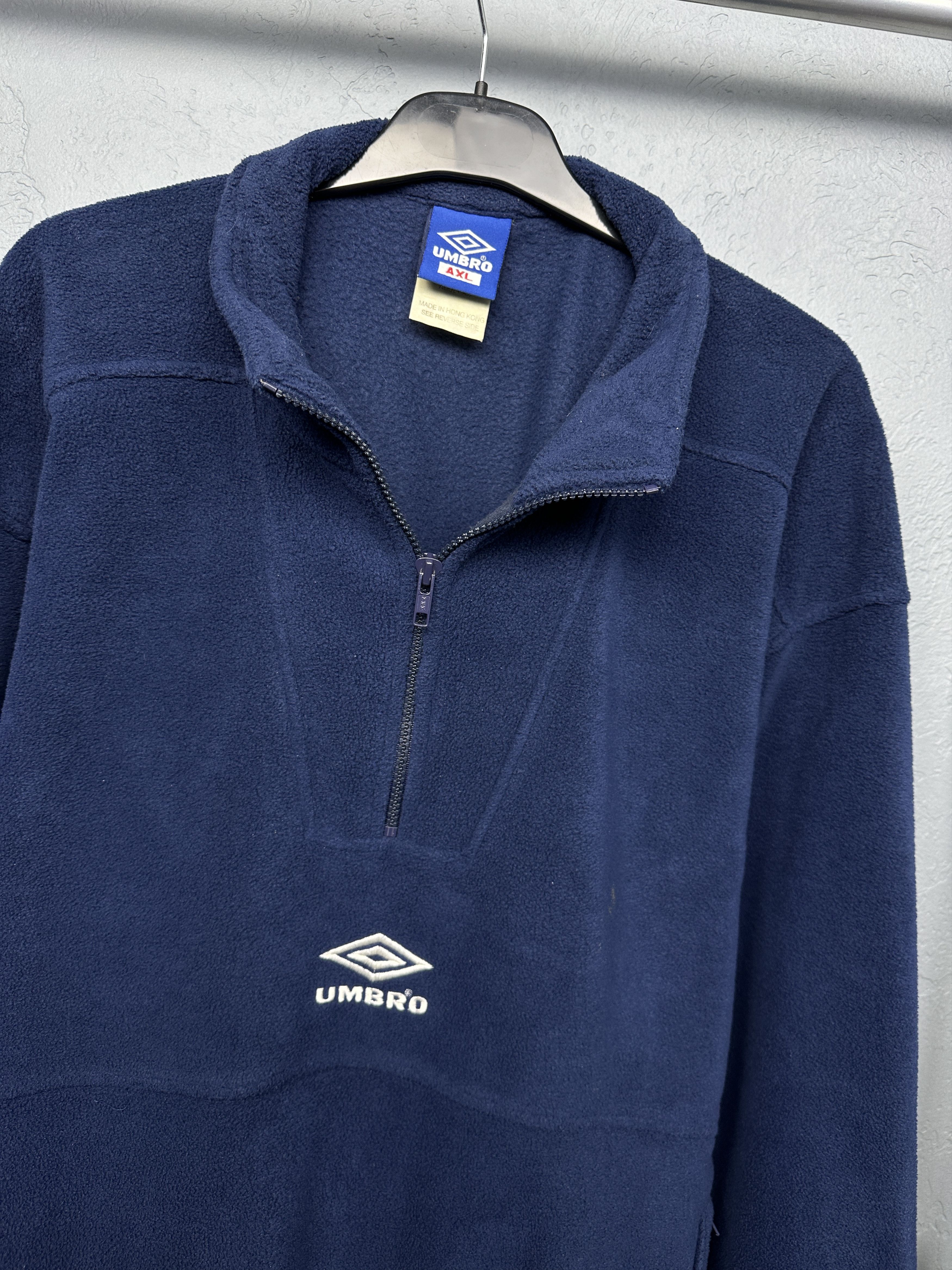 Umbro Umbro 90s Vintage Mens Center Logo Fleece Jacket Size US XL / EU 56 / 4 - 2 Thumbnail