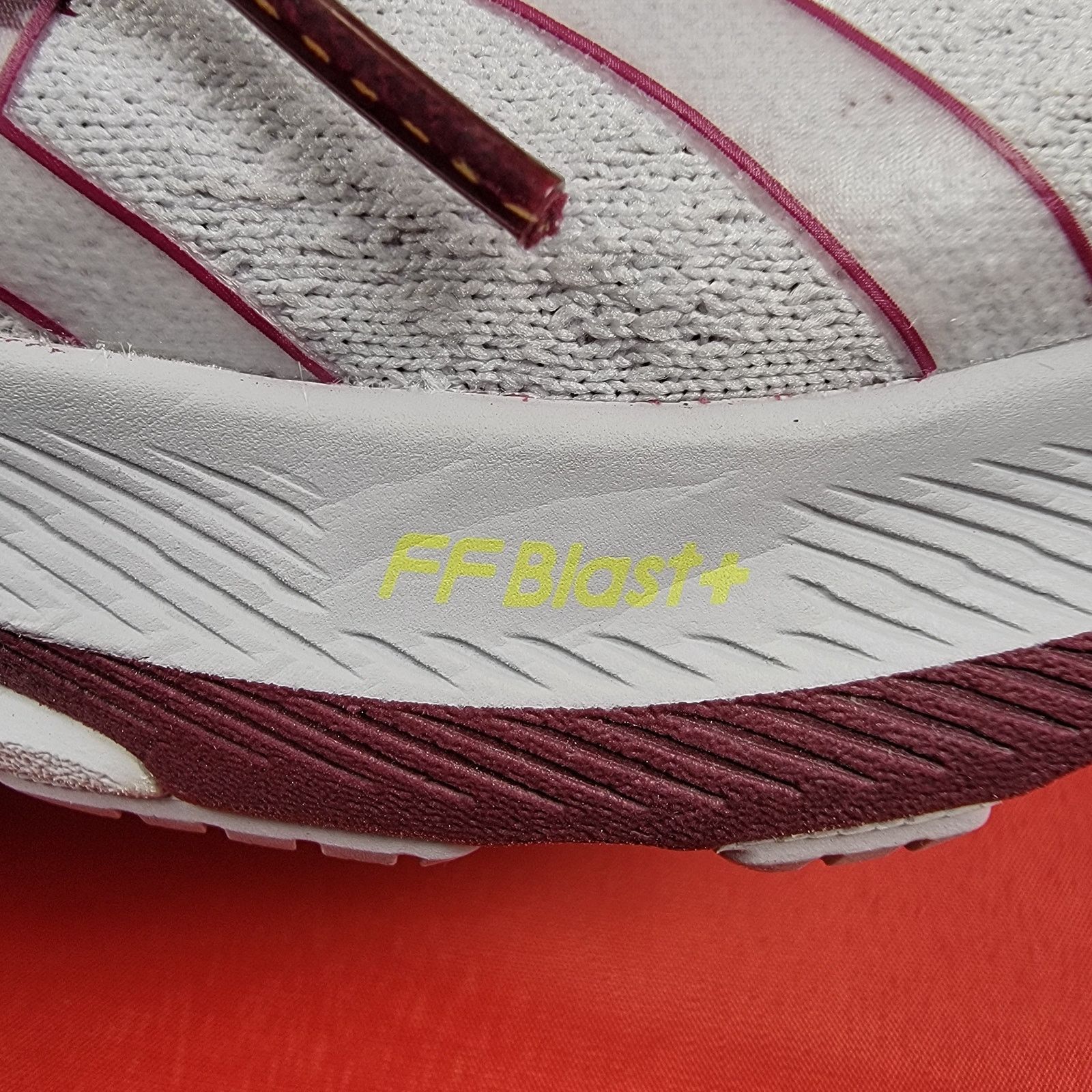 Asics Asics Wmns Gel Kayano 29 Platinum 'Lilac/Berry' Sz 7 (75) Size US 7 / IT 37 - 5 Thumbnail