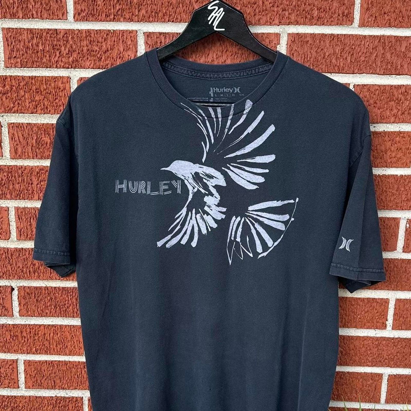 Hurley y2k 2000s hurley imagine create skate tee wiith bird graphic Size US L / EU 52-54 / 3 - 2 Thumbnail
