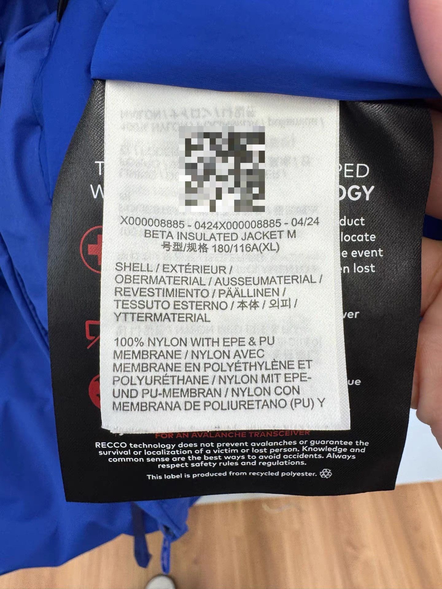 Arc'teryx Arcteryx Beta Insulated Hooded Hard Shell Jacket K36 Size US XL / EU 56 / 4 - 4 Thumbnail