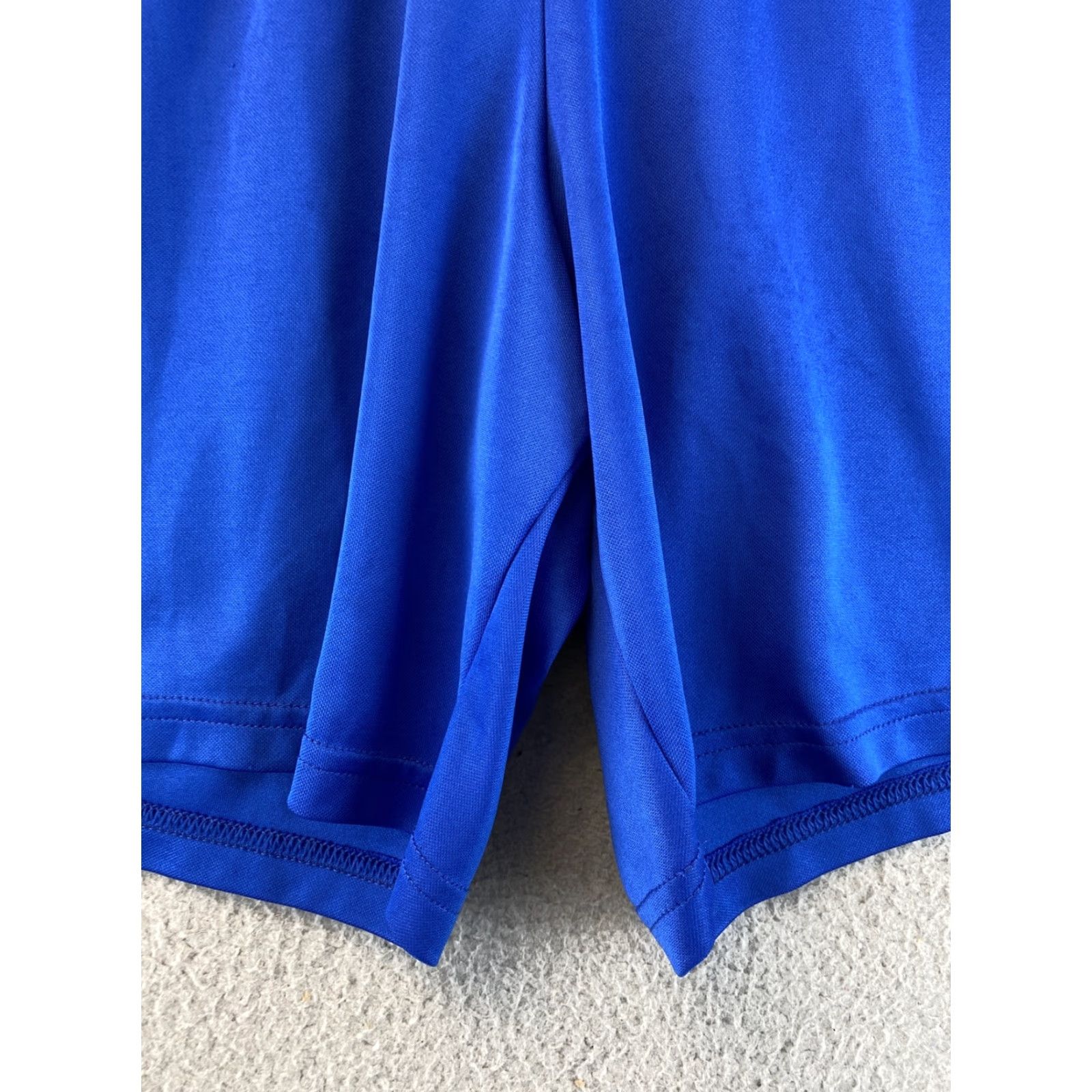 Nike NIKE DRI-FIT Athletic Shorts Men's Medium Blue Solid Activewear Logo Sports Size US 31 - 3 Thumbnail