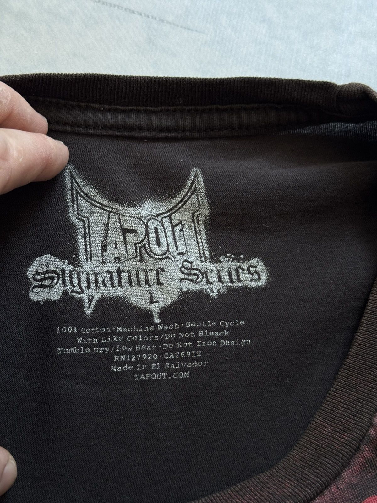 Tapout × Vintage Tapout blood big logo tee awesome Avant Garde style Size US L / EU 52-54 / 3 - 6 Thumbnail