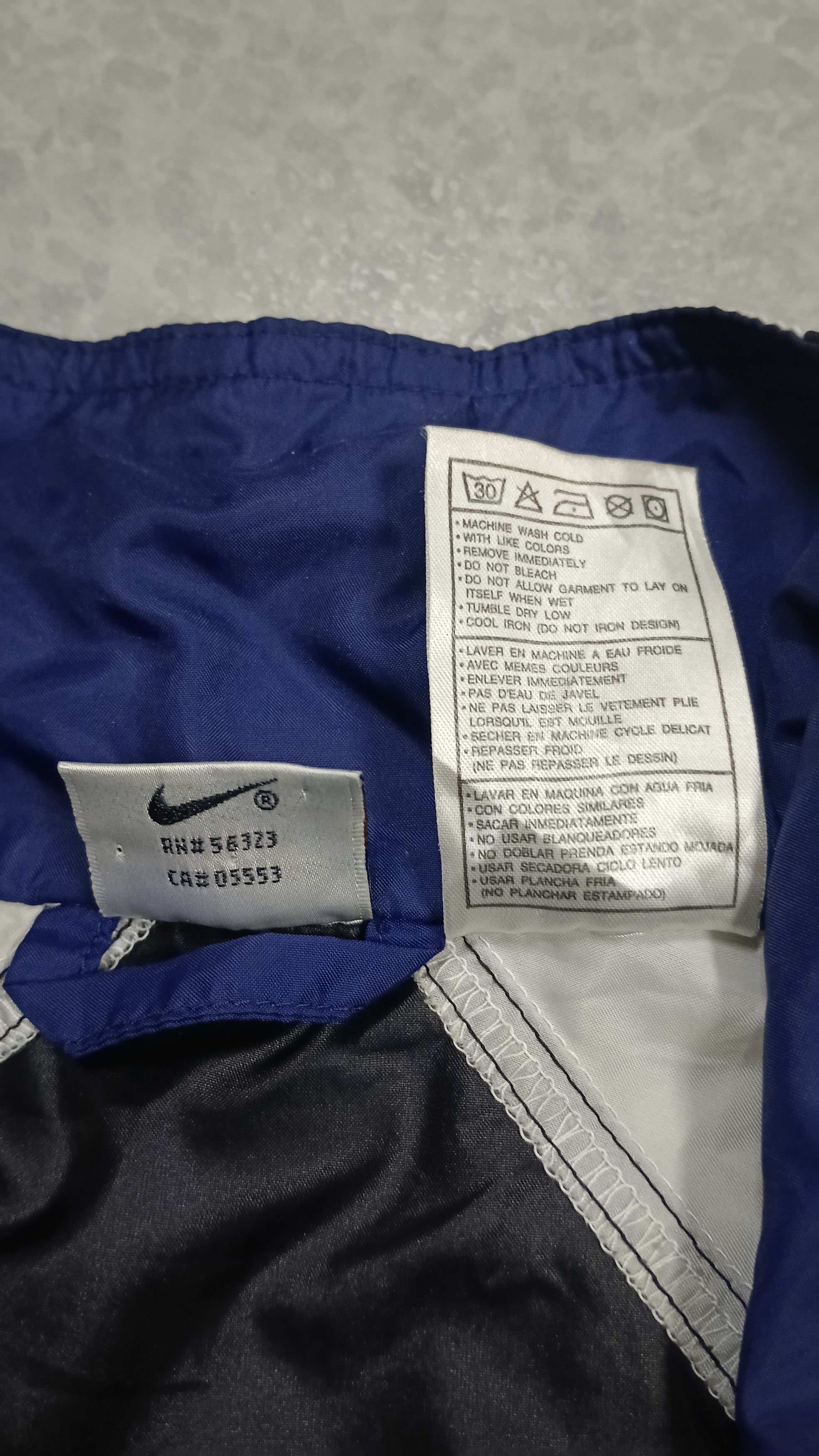 Nike × Vintage 🔥 Vintage Nike Halfzipper Centre Logo Windbreaker Size US L / EU 52-54 / 3 - 9 Thumbnail