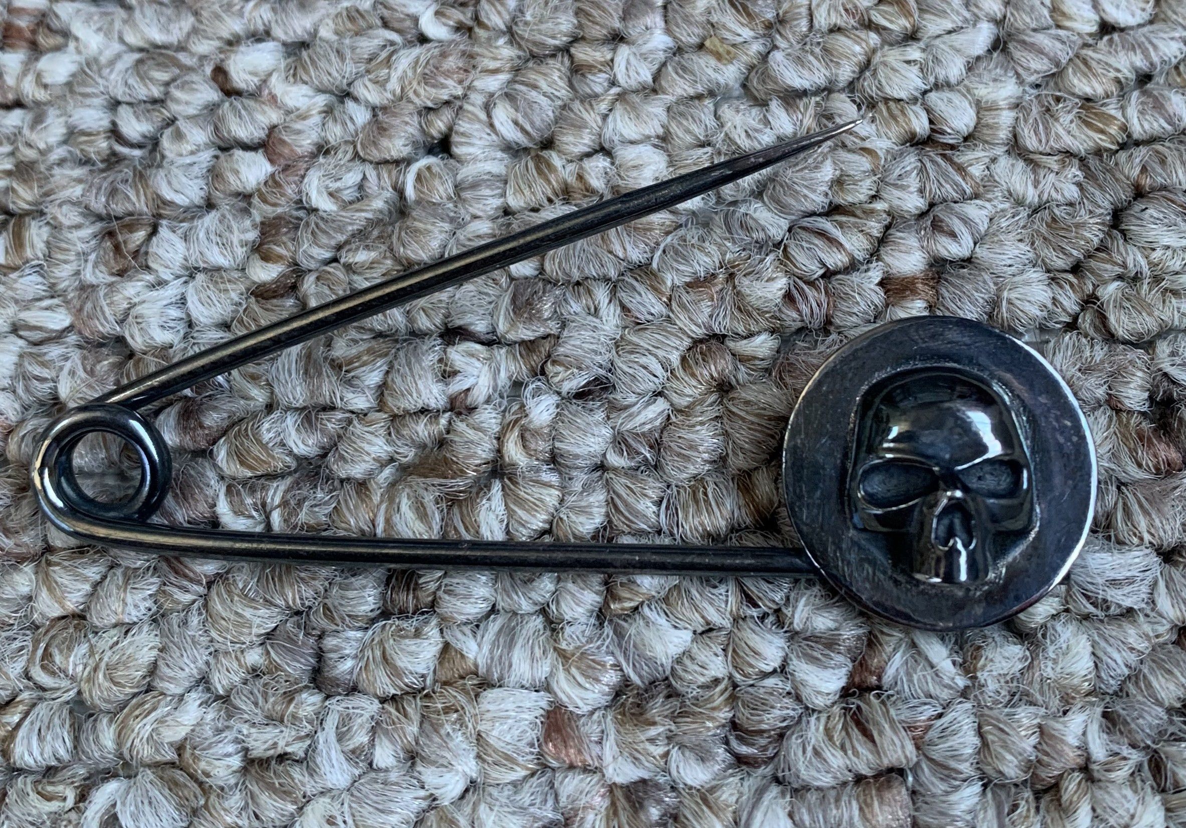 Number (N)ine SS04 Number (N)ine Silver Skull Pin Size ONE SIZE - 4 Thumbnail