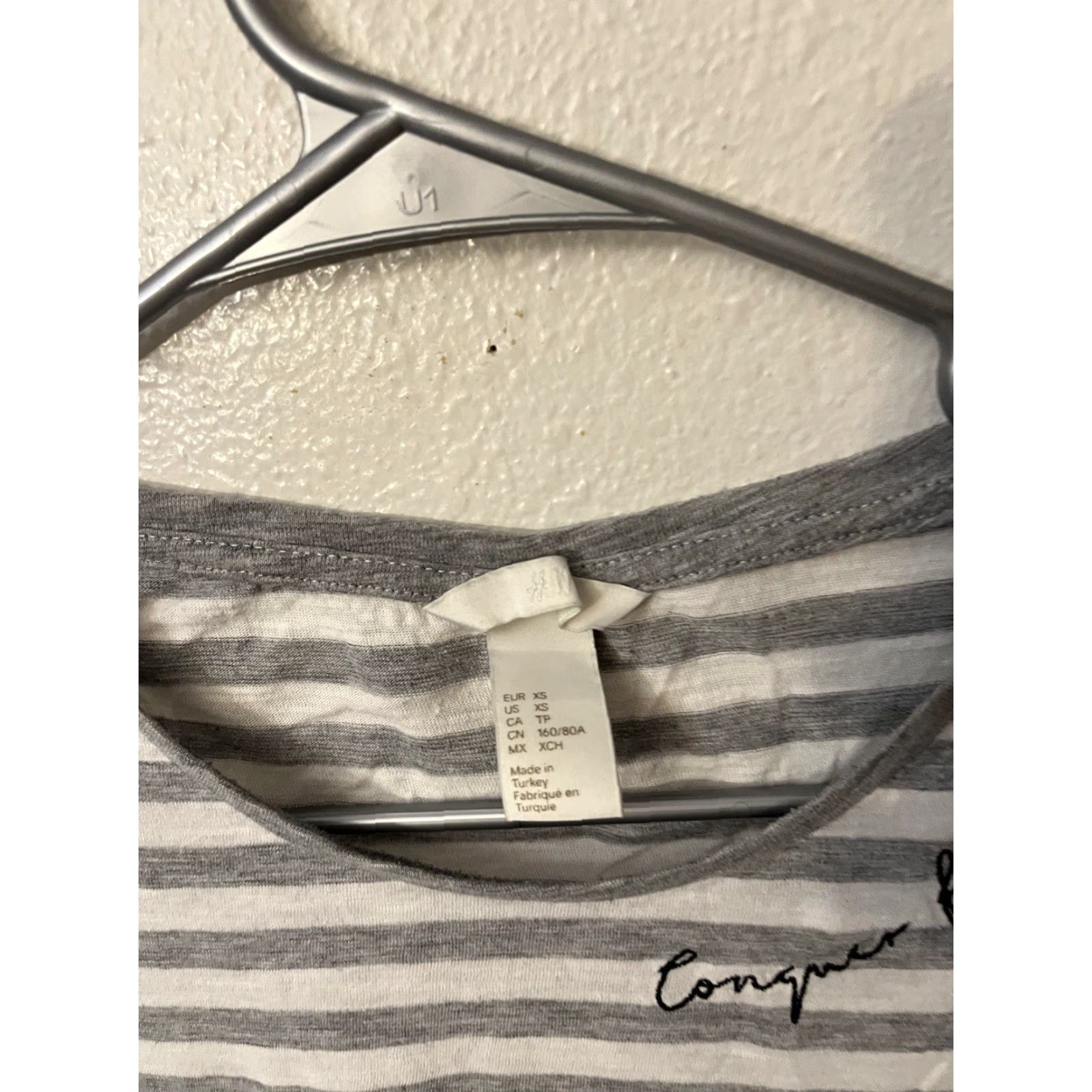 H&M H&M White Striped Top Women XS Cotton Blend Short Sleeve T-Shirt Gray White Jersey Logo Basic Classic All Seasons Casual Womens XS Shirt Size XS / US 0-2 / IT 36-38 - 3 Thumbnail