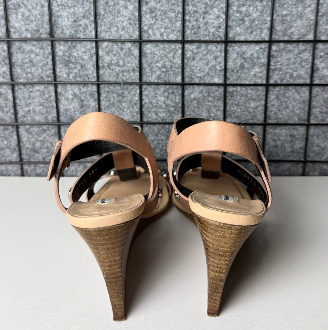 Balenciaga Balenciaga Pale Pink Leather Studs Sandals Wedge Shoes Size US 8 / IT 38 - 6 Thumbnail