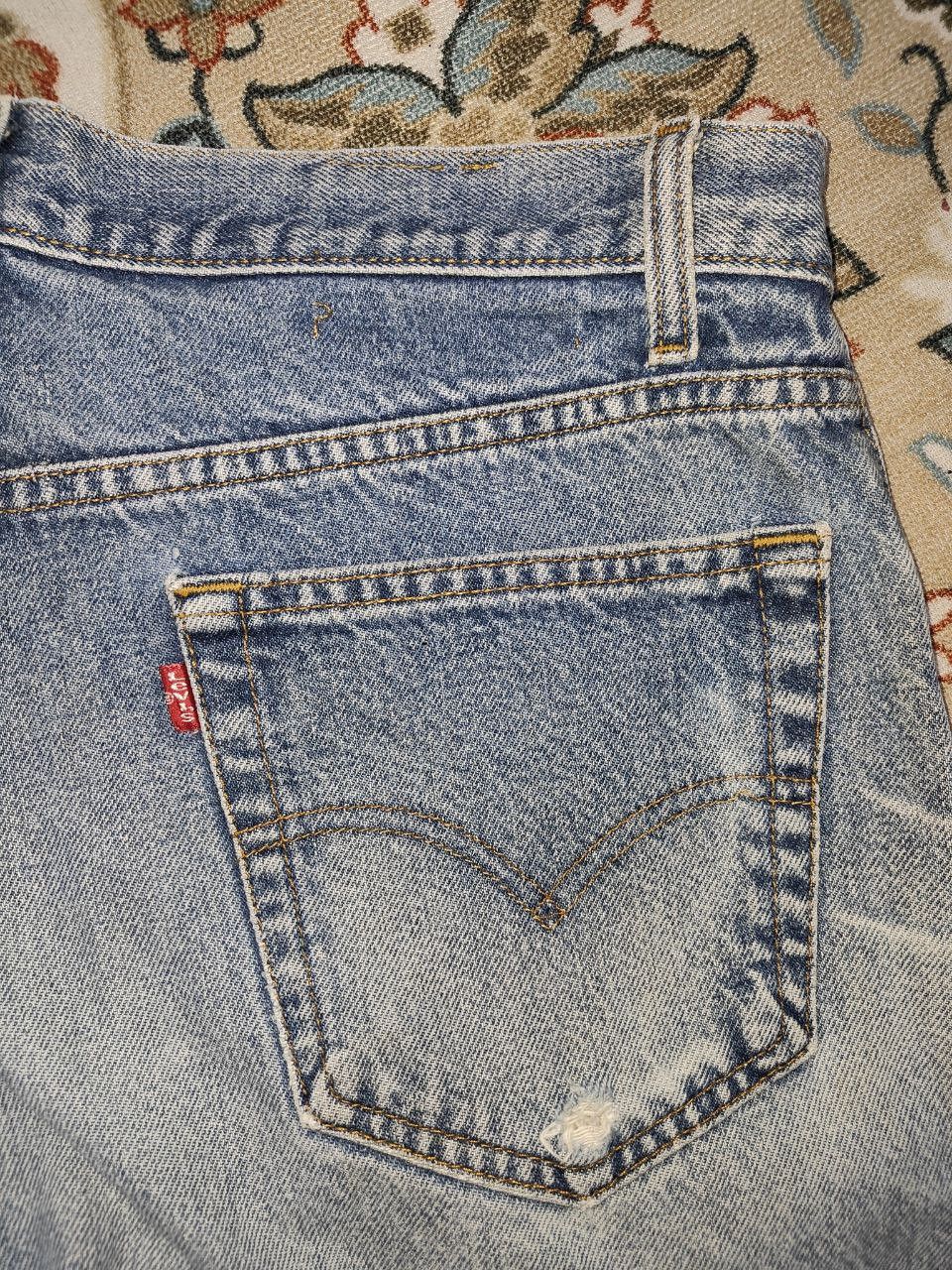 Levi's Vintage Clothing 90s Vintage Levis 505 Distressed Denim Size US 35 - 9 Thumbnail