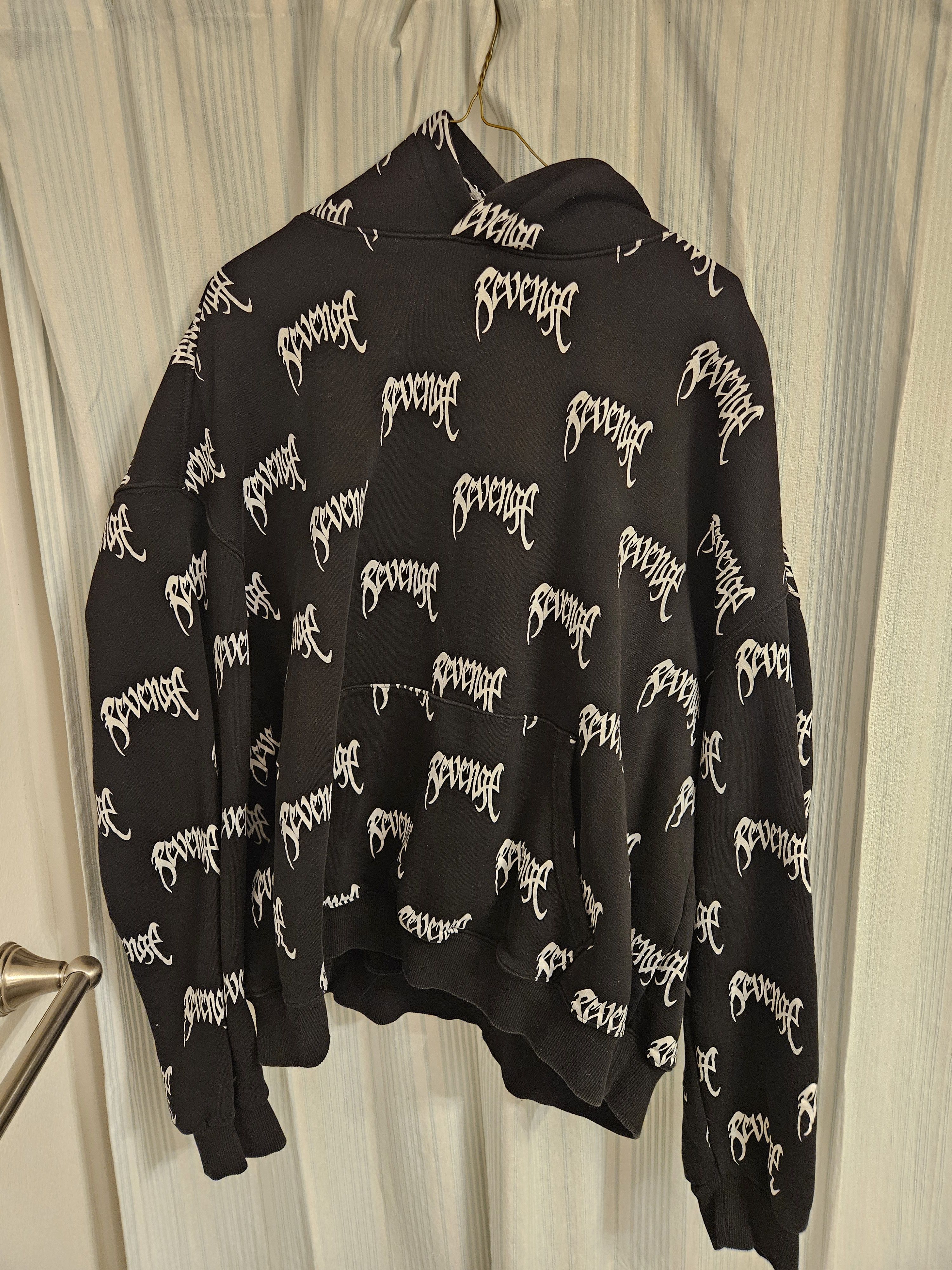 Revenge All over revenge print Size US XXL / EU 58 / 5 - 3 Thumbnail