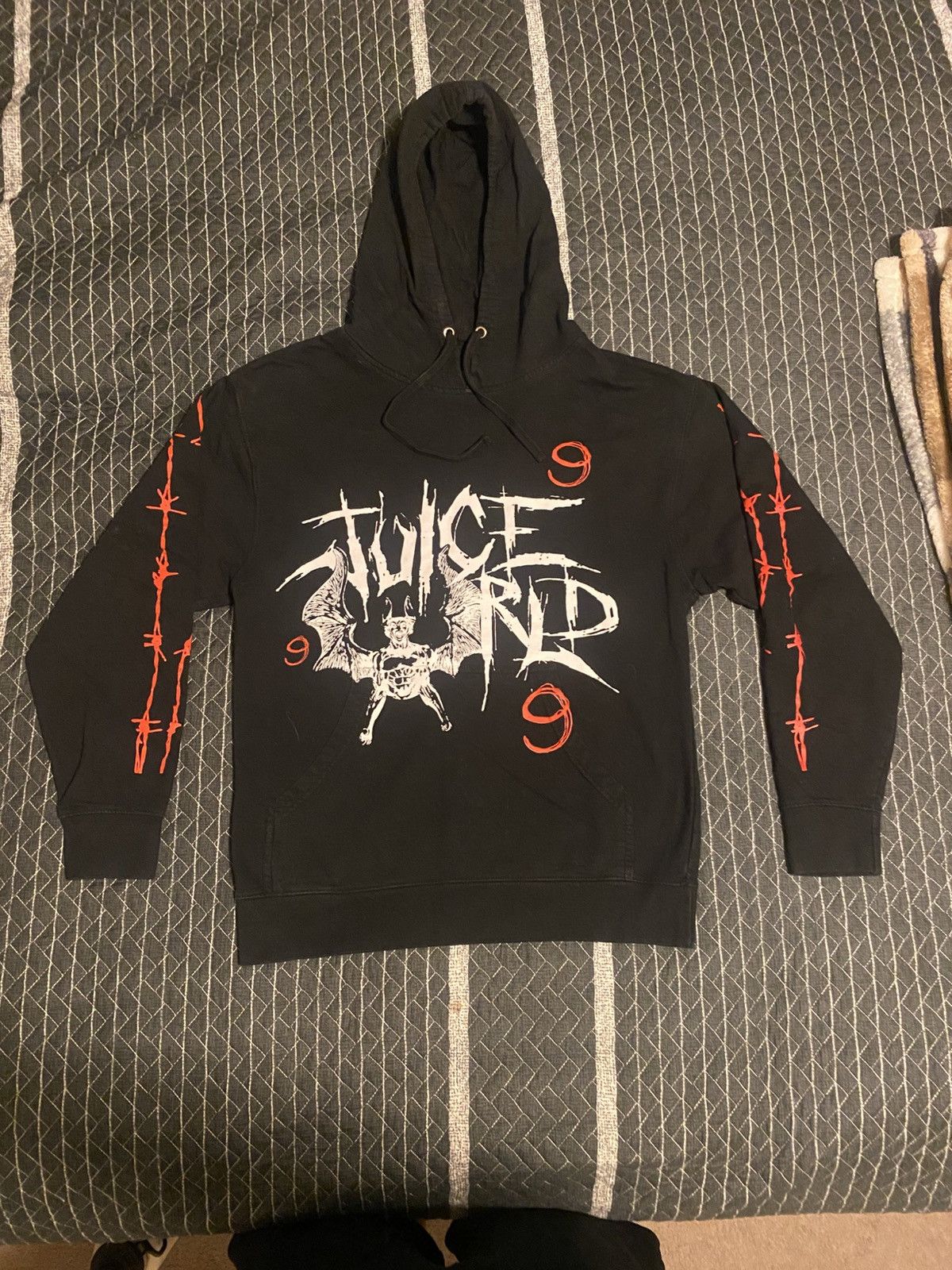 999 Club Shadows in my room Juice Wrld hoodie Size US M / EU 48-50 / 2 - 1 Thumbnail