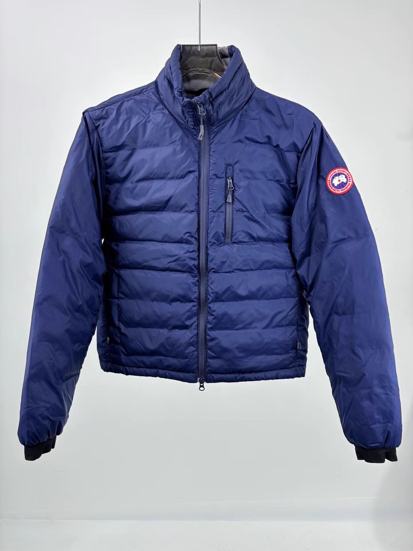 Canada Goose CANADA GOOSE LODGE Logo Down Jacket Size US S / EU 44-46 / 1 - 1 Thumbnail