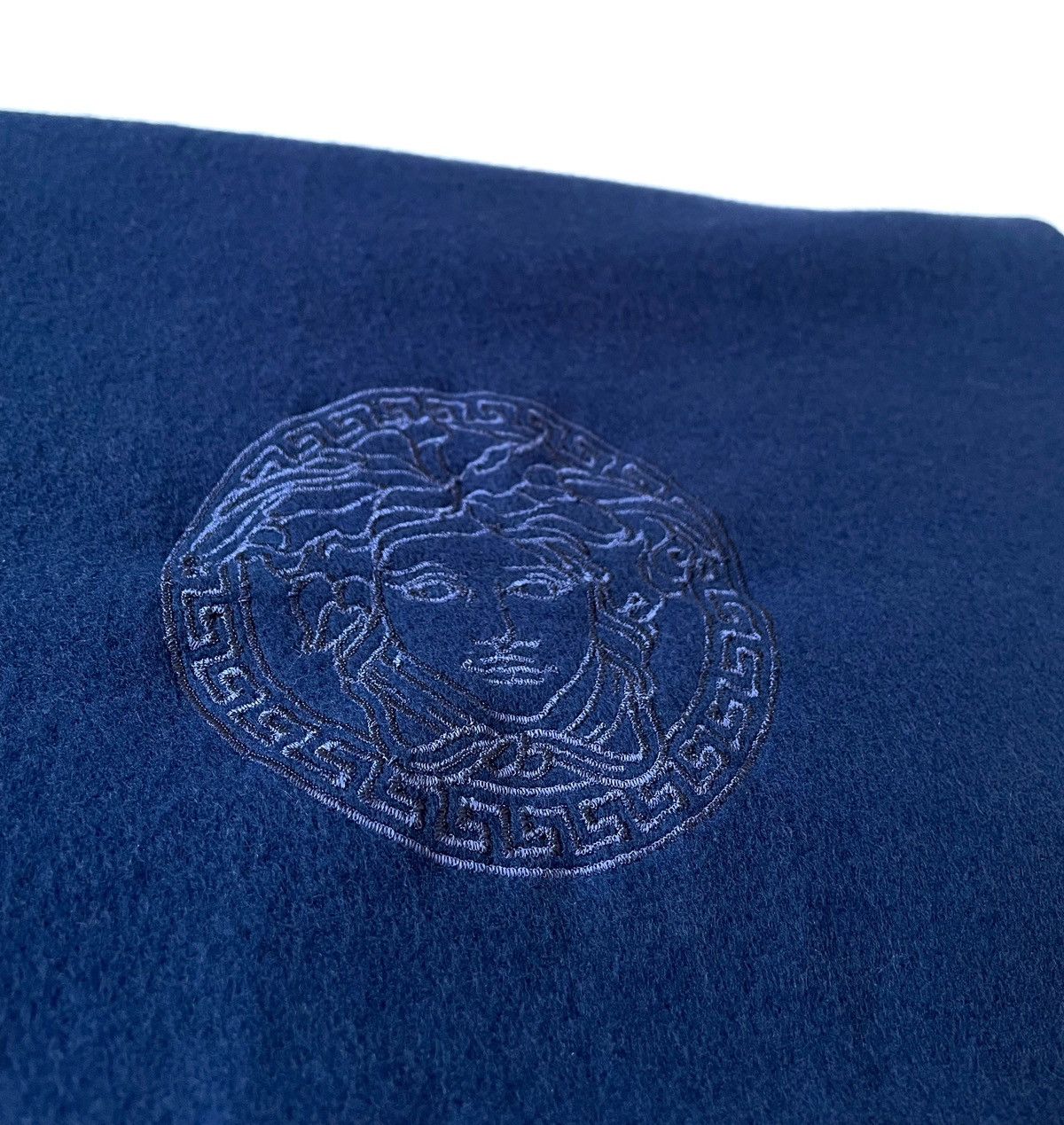 Versace Versace Blue Wool Scarf Embroidered Medusa Logo Italy 155cm Size ONE SIZE - 5 Thumbnail