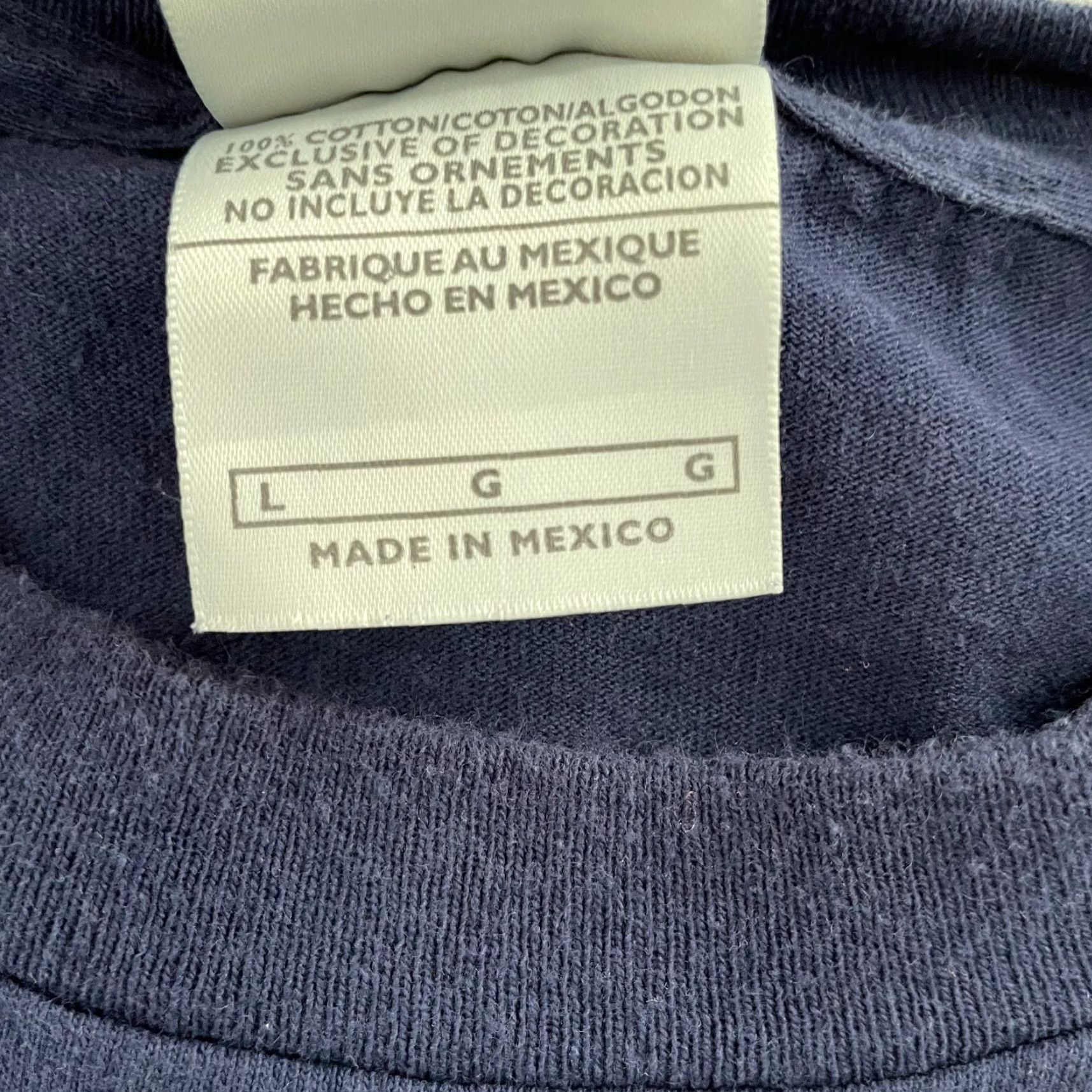 Nike VINTAGE Nike Shirt Adult Large Blue Just Do It. Crew Neck Short Sleeve Mens L - T-Shirt - Solid Pattern - USA Theme - 80s/90s Style Size US L / EU 52-54 / 3 - 5 Thumbnail