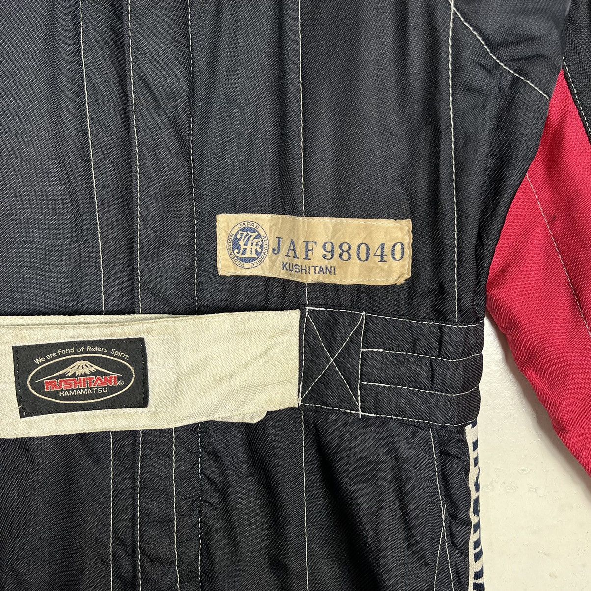 Gear for Sports 🔥 VINTAGE KUSHITANI RACING TEAM SUIT Size US 30 / EU 46 - 17 Thumbnail