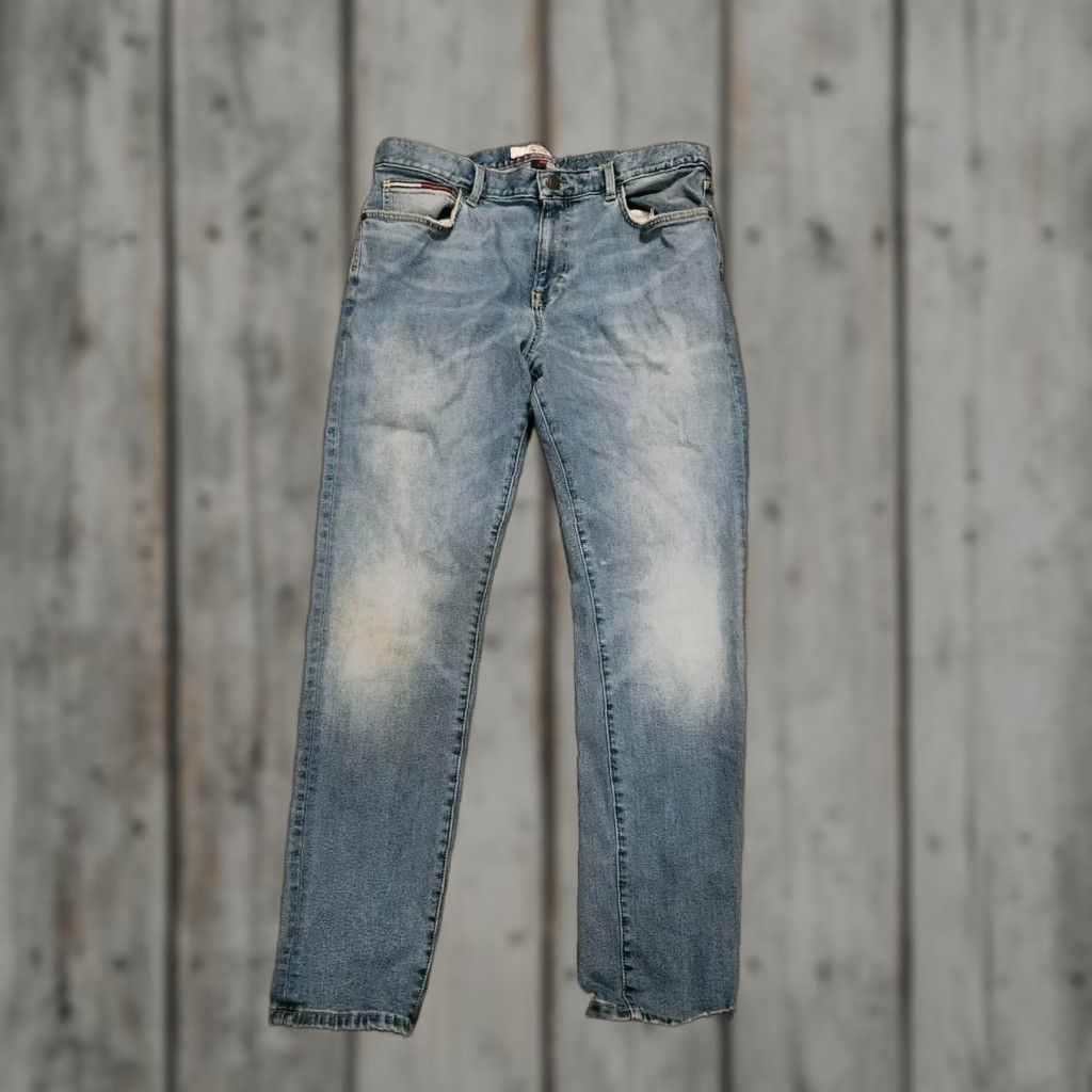 Tommy Hilfiger VINTAGE Tommy Hilfiger Jeans Tapered Slim 38x34 Men’s Blue Pocket Slimming 34 Inseam Size US 38 / EU 54 - 1 Thumbnail