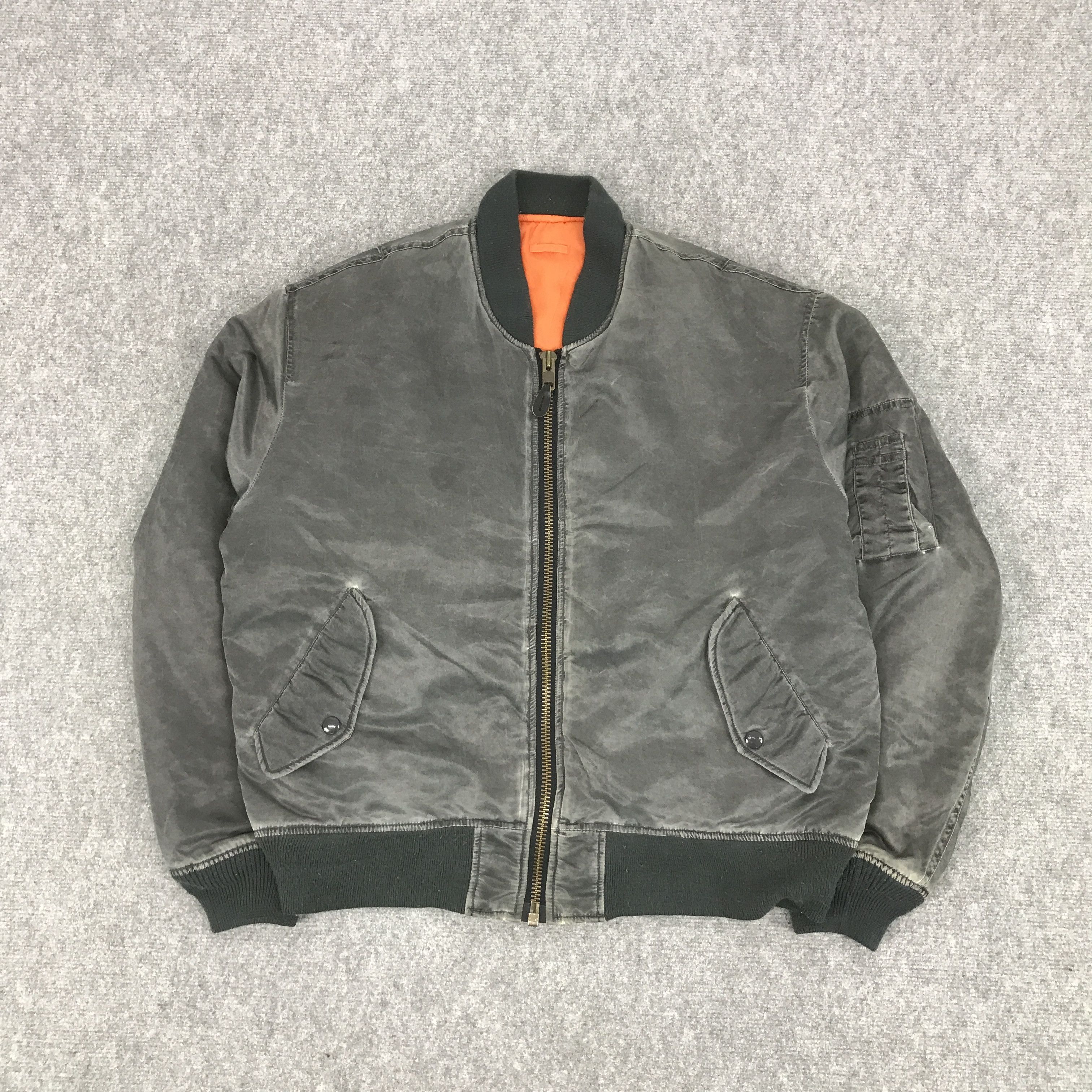 Japanese Brand BLACK FADED MA-1 STYLE BOMBERS JACKET Size US L / EU 52-54 / 3 - 1 Thumbnail